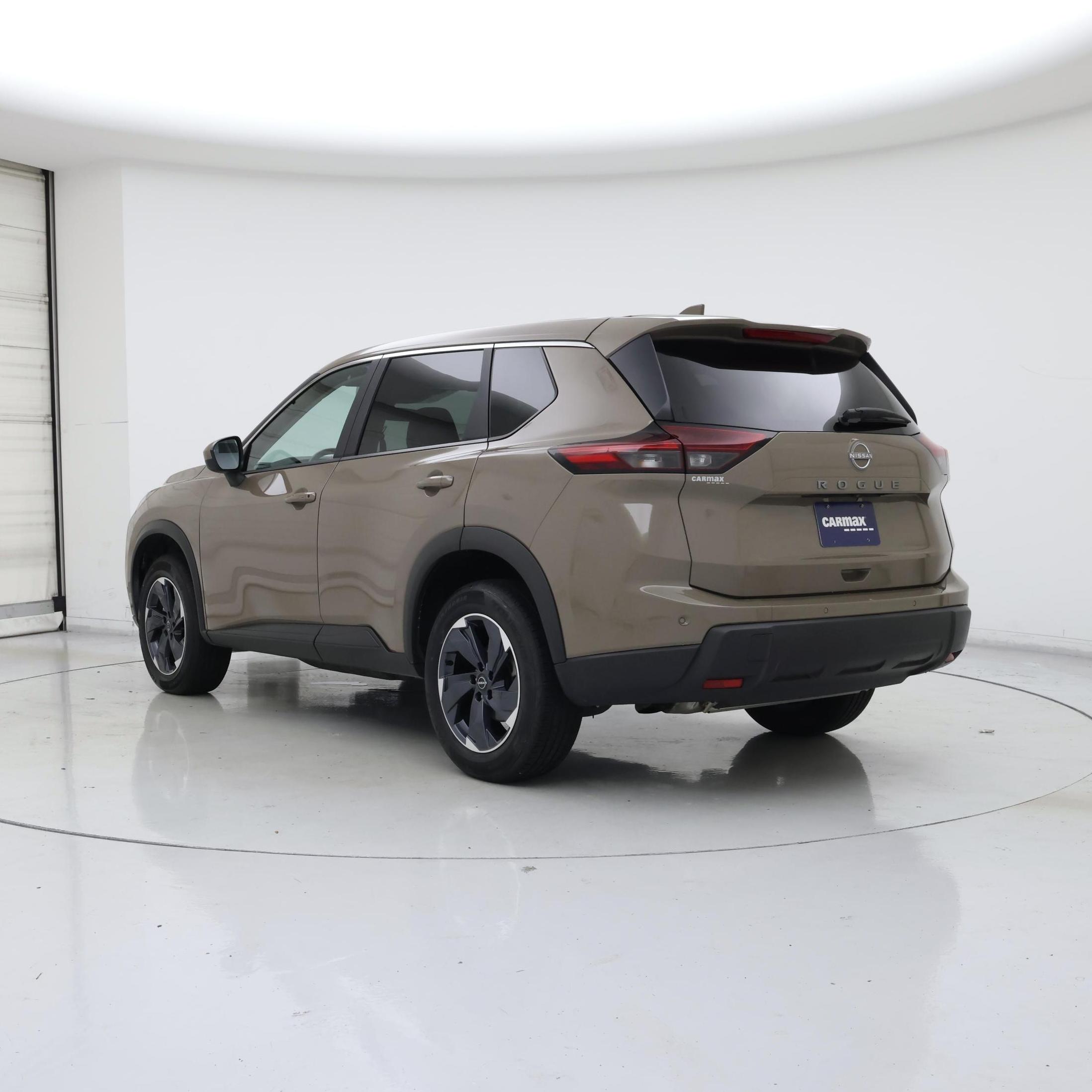 Thumbnail: 2025 Nissan Rogue - 2