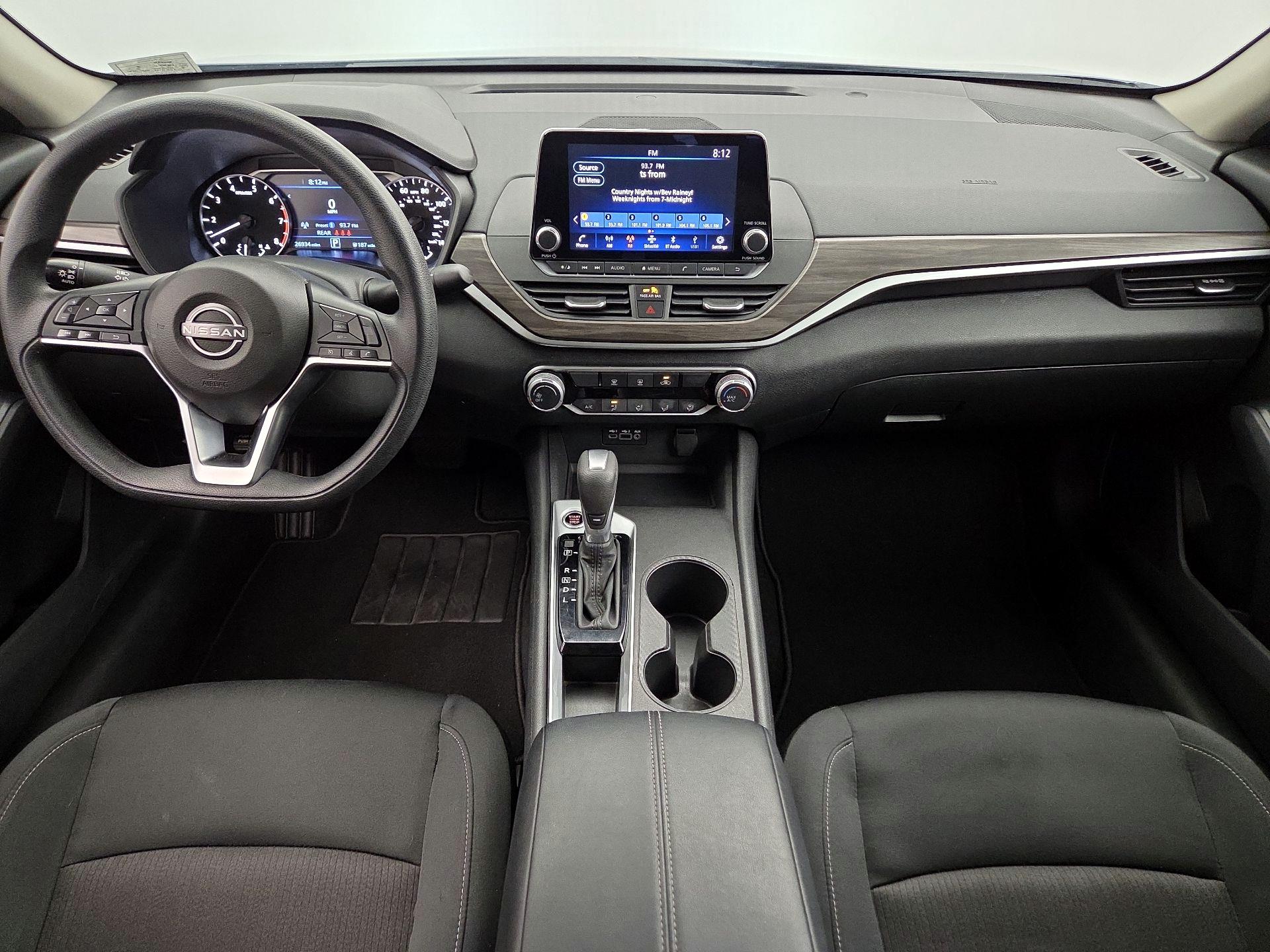 Thumbnail: 2025 Nissan Altima - 9