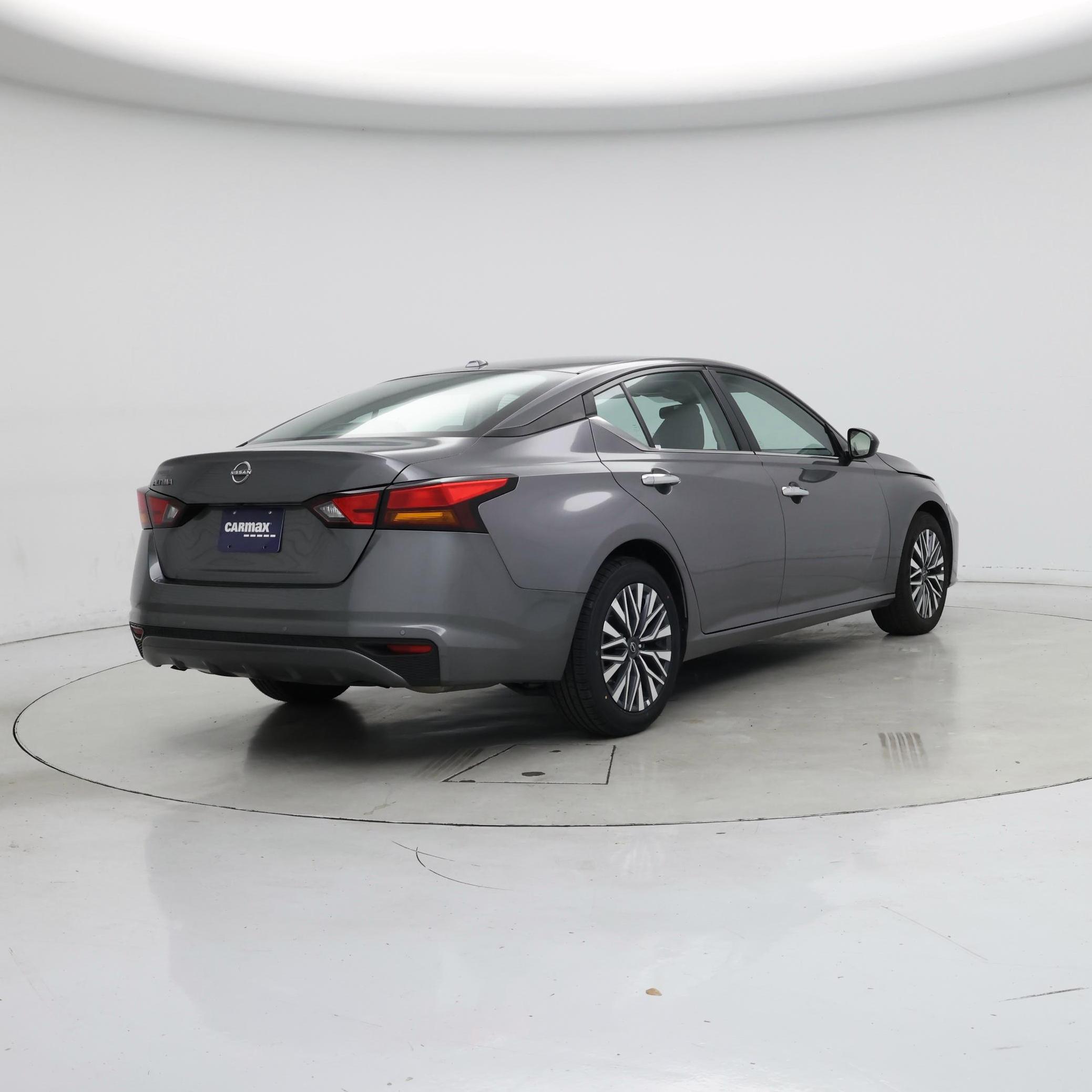 Thumbnail: 2025 Nissan Altima - 8