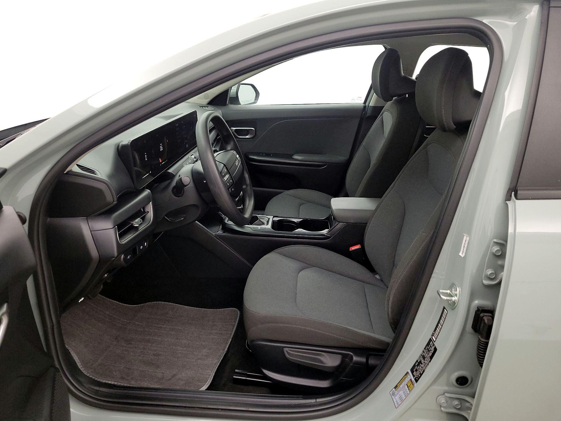 Thumbnail: 2025 Kia K4 - 11