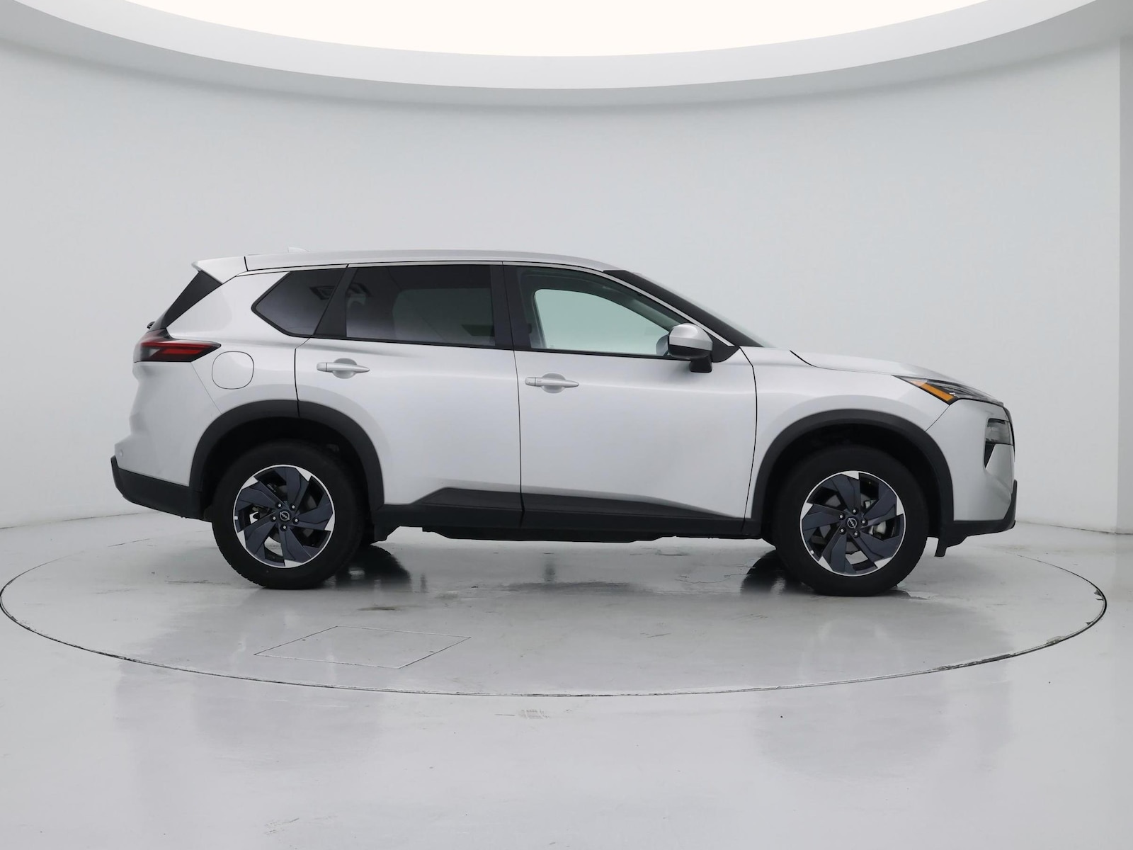 2025 Nissan Rogue SV - Photo 8