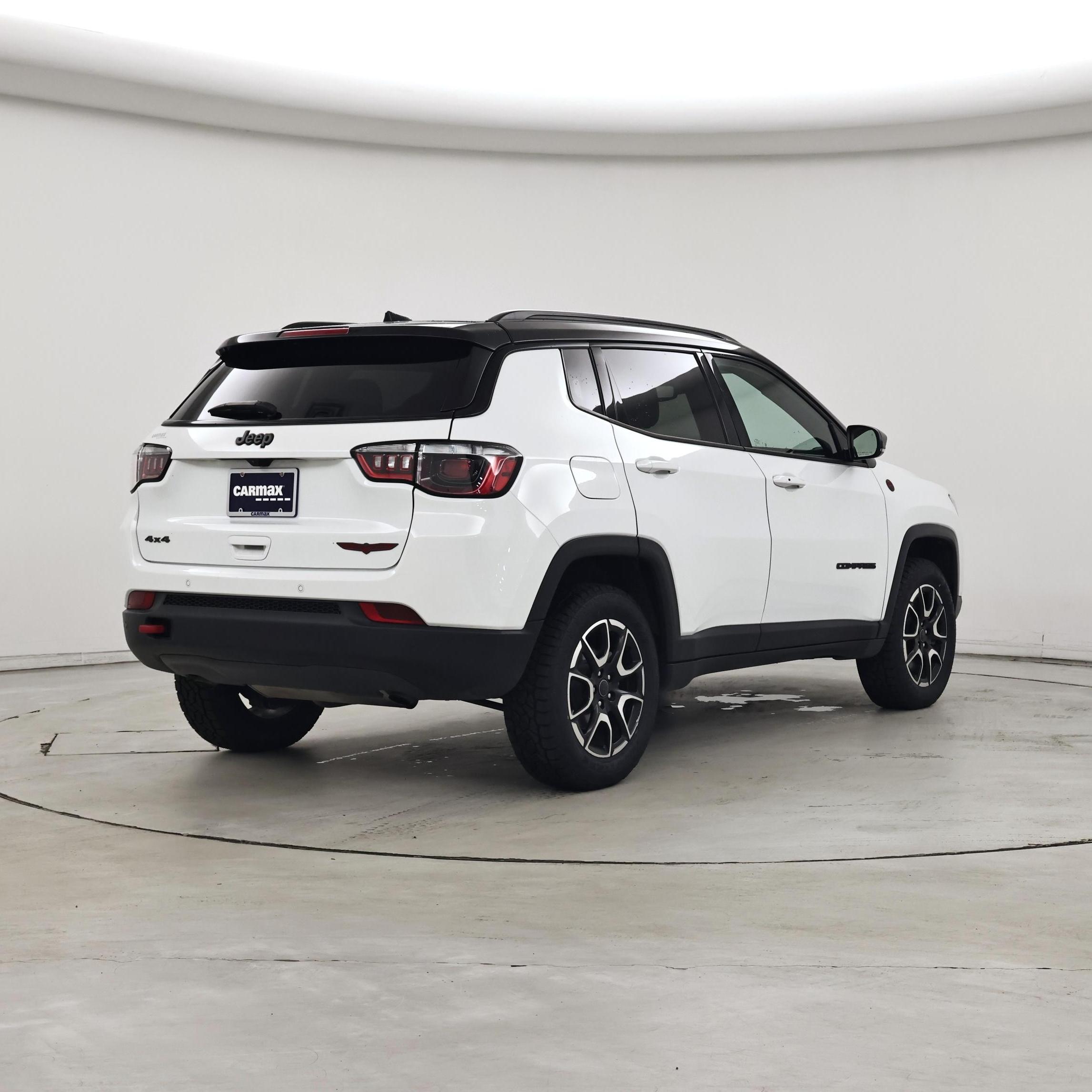Thumbnail: 2025 Jeep Compass - 8