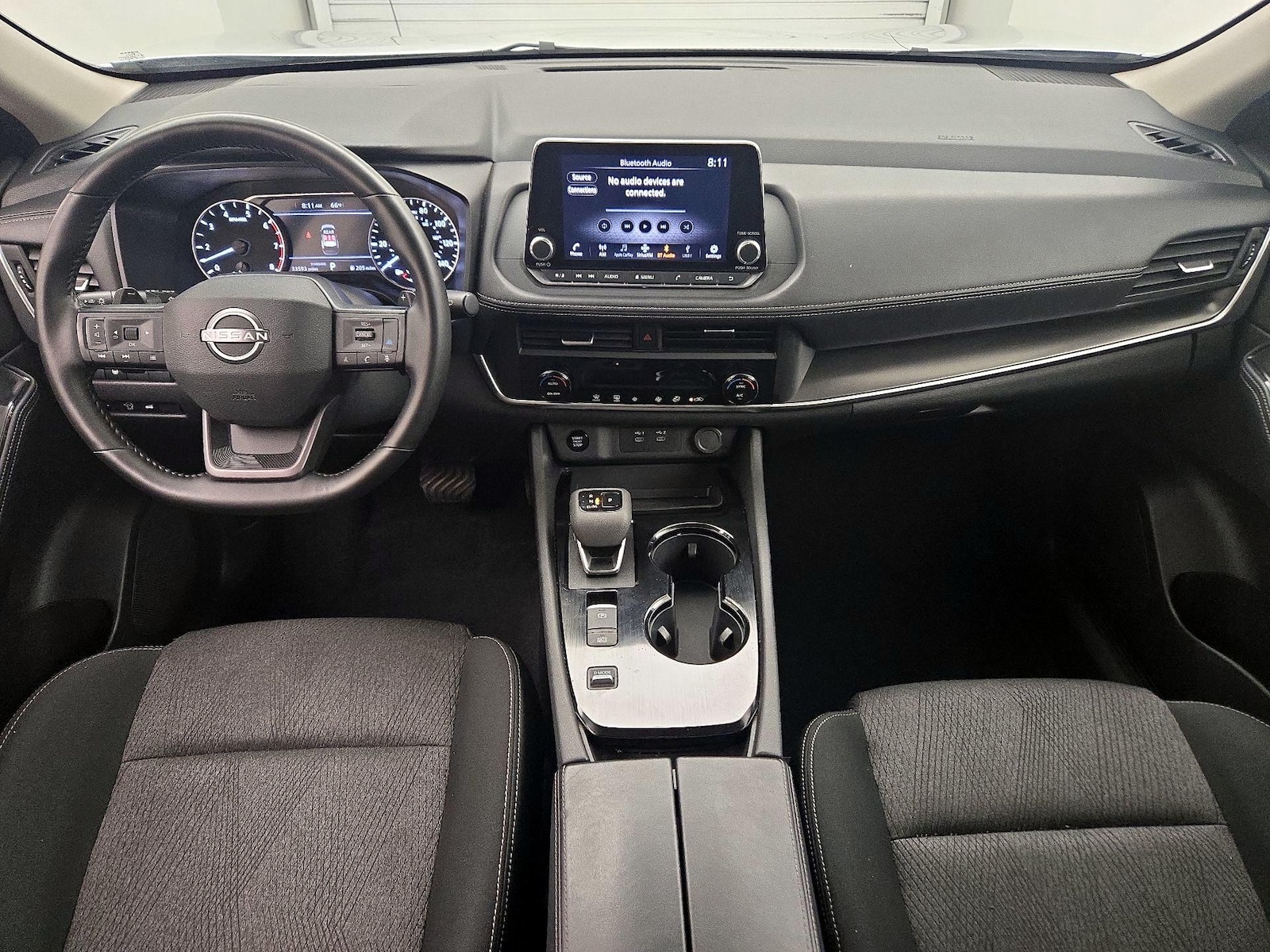 2025 Nissan Rogue SV - Photo 10