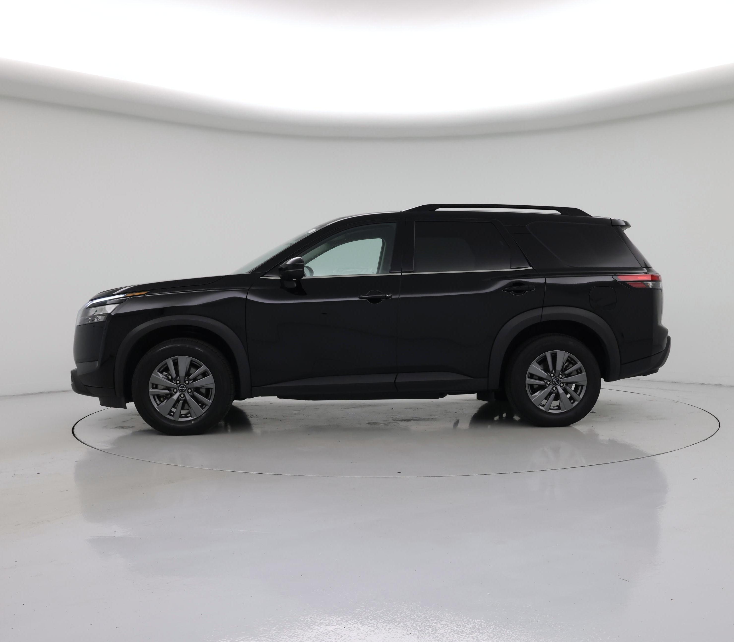 Thumbnail: 2025 Nissan Pathfinder - 3