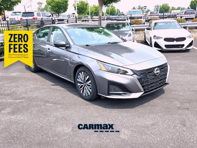 Gray 2025 Nissan Altima Sedan Front-Wheel Drive Automatic