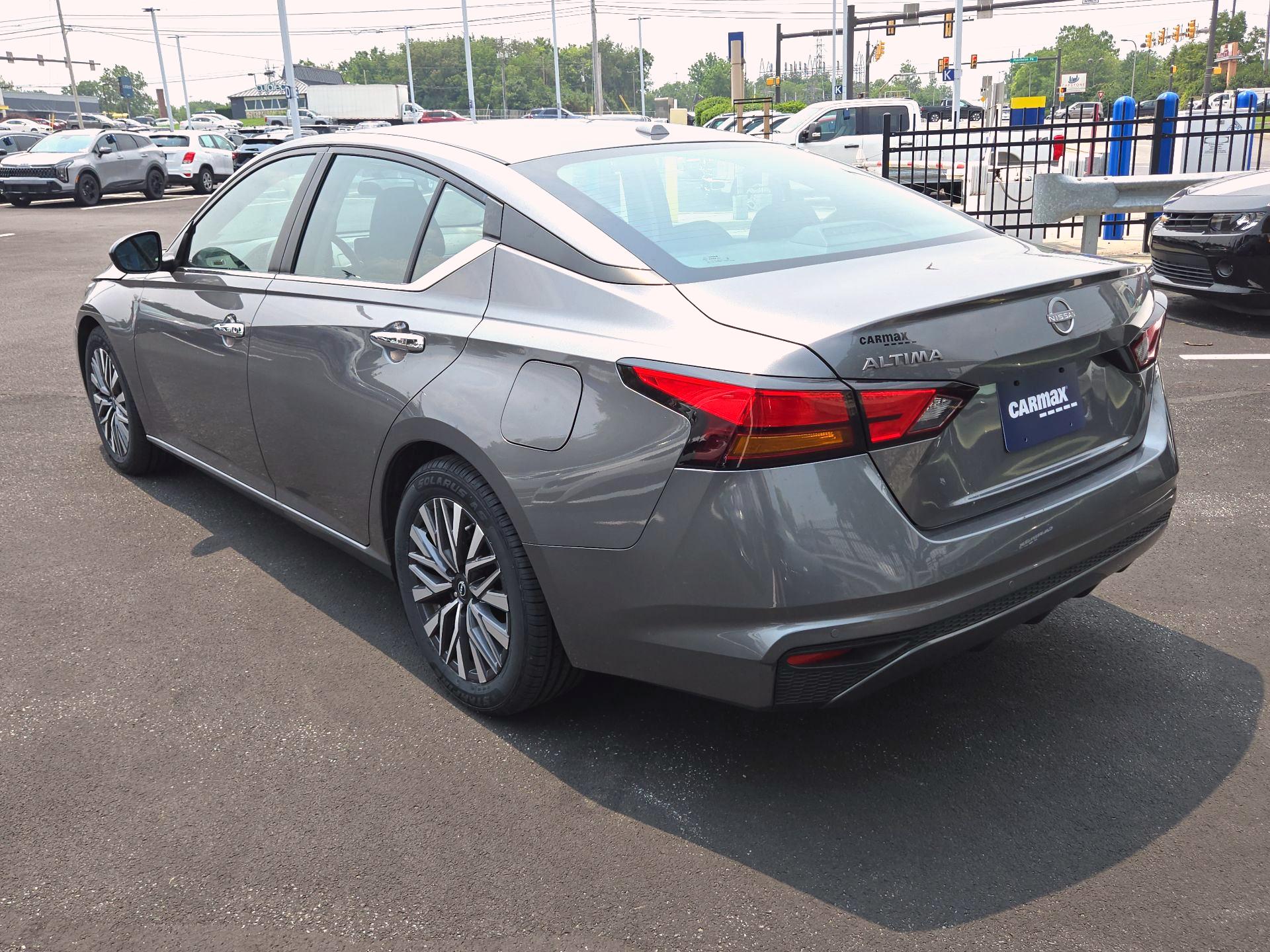 Thumbnail: 2025 Nissan Altima - 7