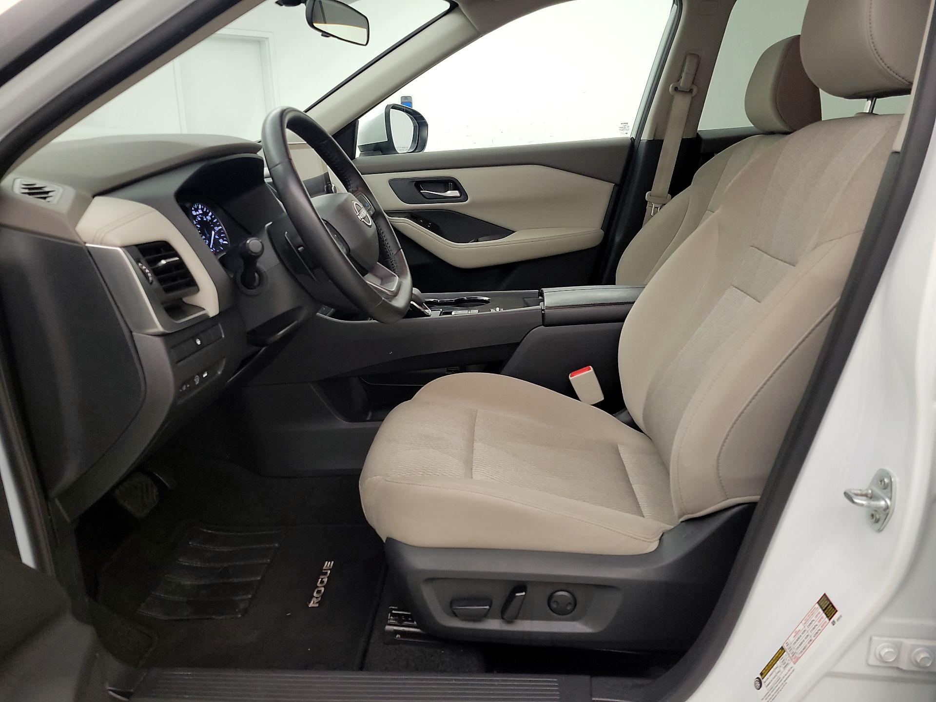 Thumbnail: 2025 Nissan Rogue - 11