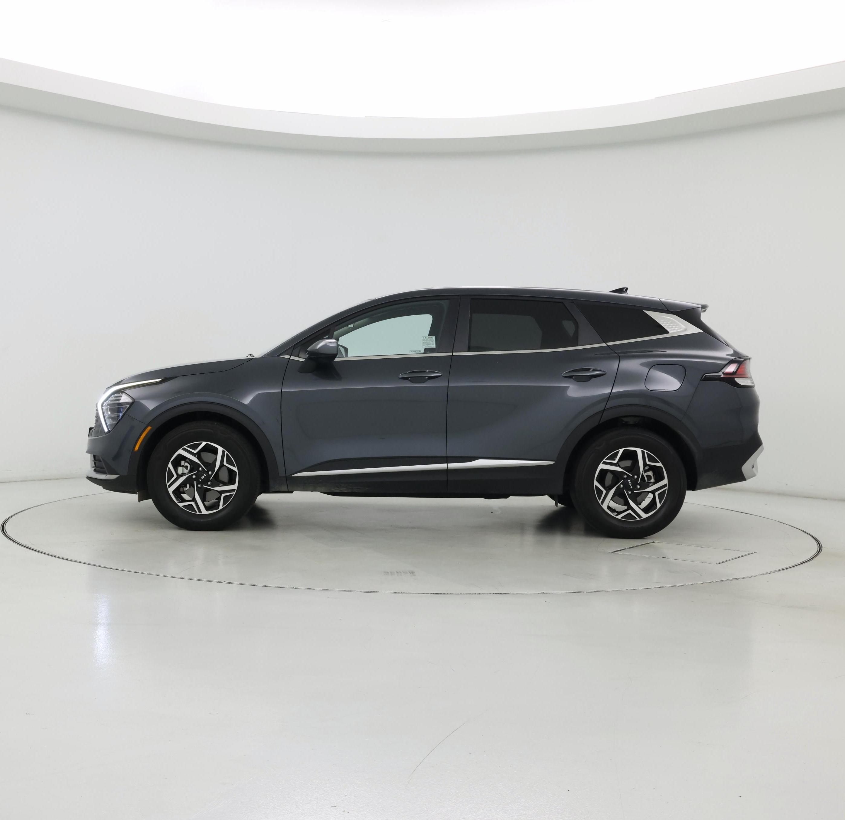 Thumbnail: 2025 Kia Sportage - 3