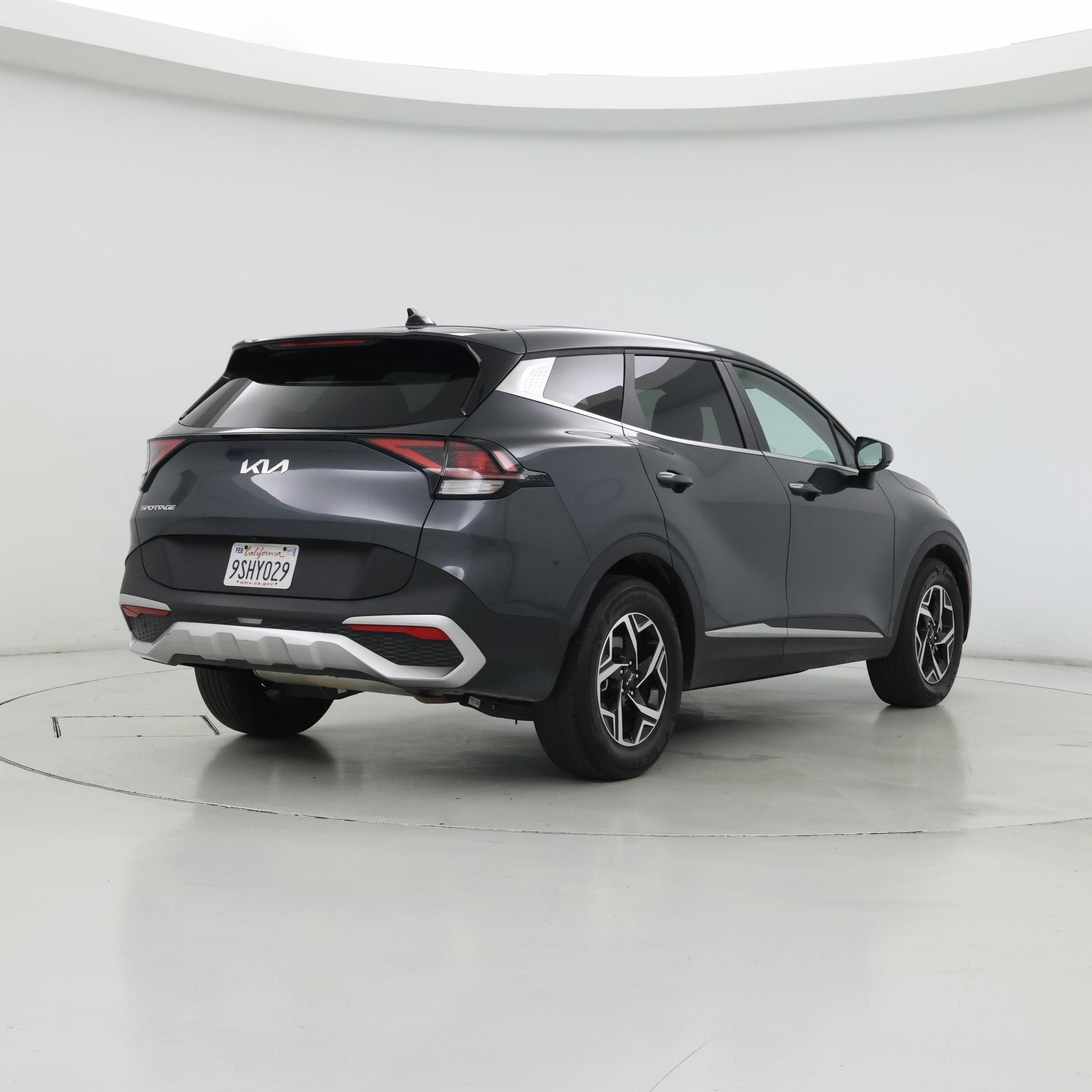 Thumbnail: 2025 Kia Sportage - 8