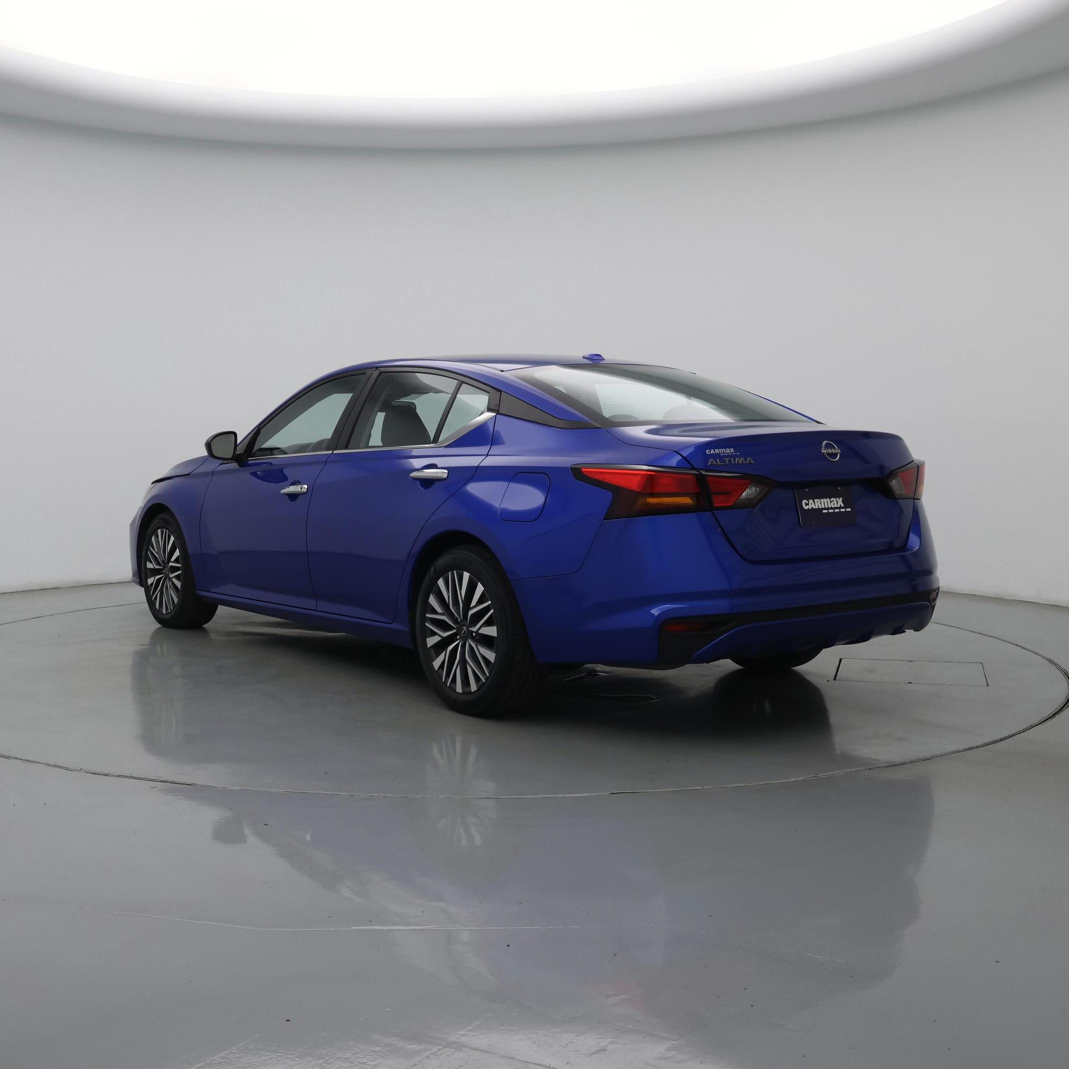 Thumbnail: 2025 Nissan Altima - 2