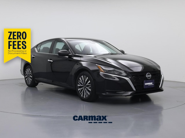 Black 2025 Nissan Altima Sedan Front-Wheel Drive Automatic
