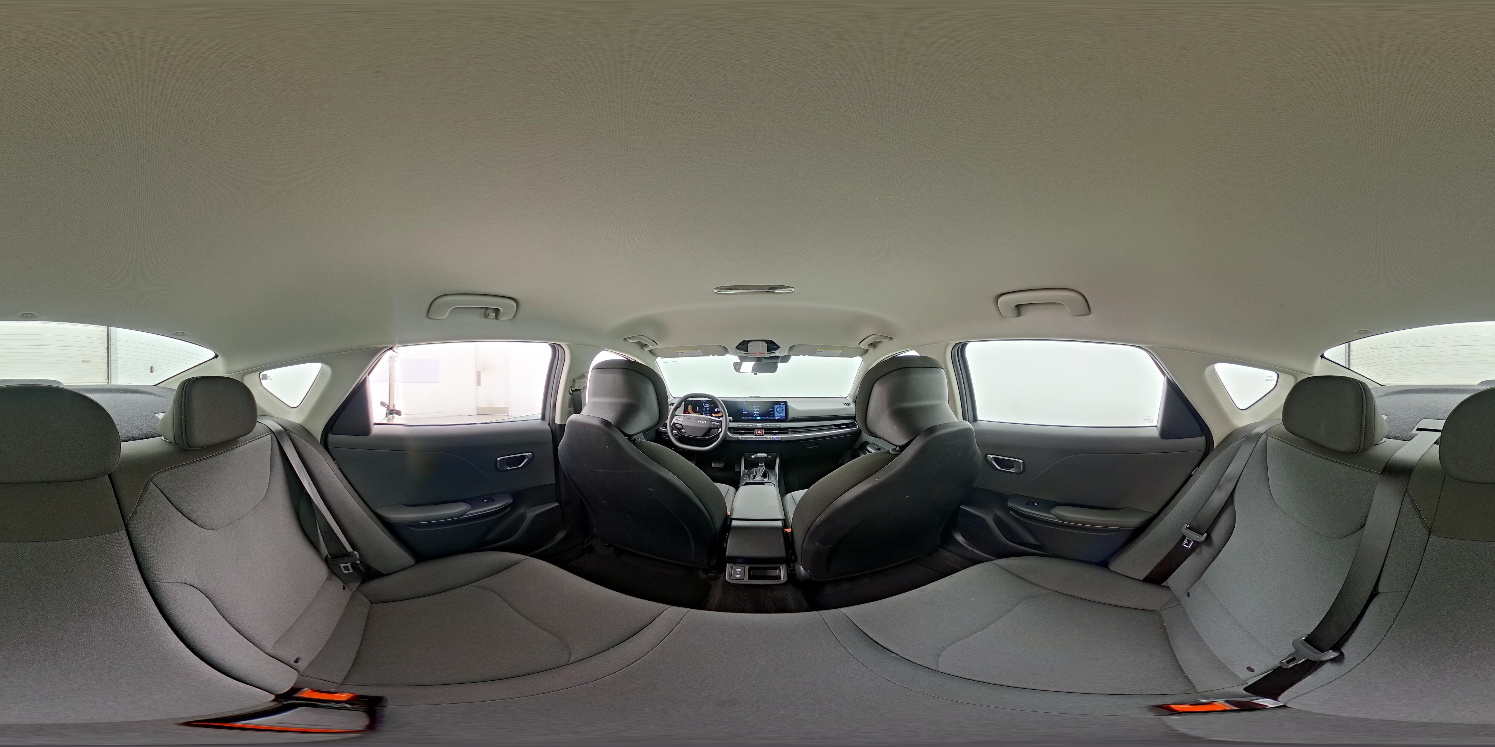 2025 Kia K4 LXS - Photo 25