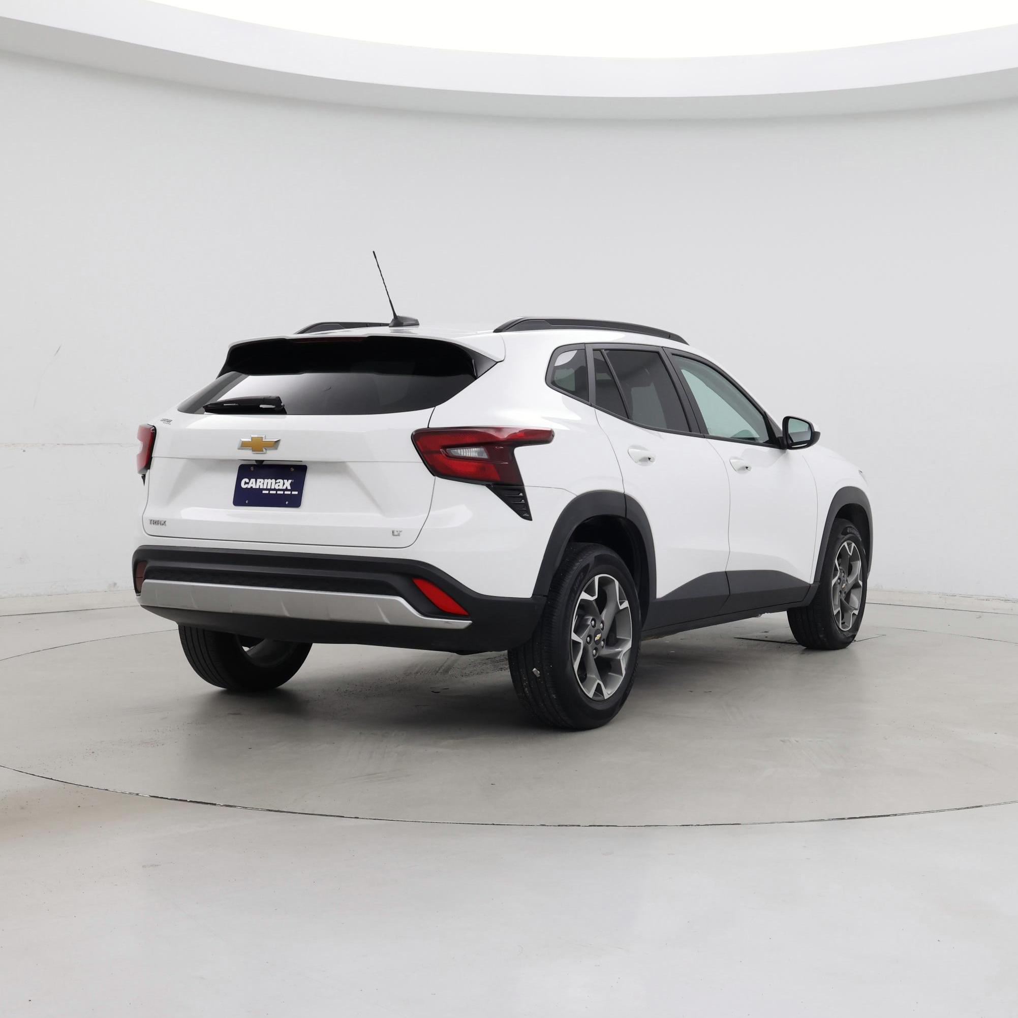 Thumbnail: 2025 Chevrolet Trax - 8