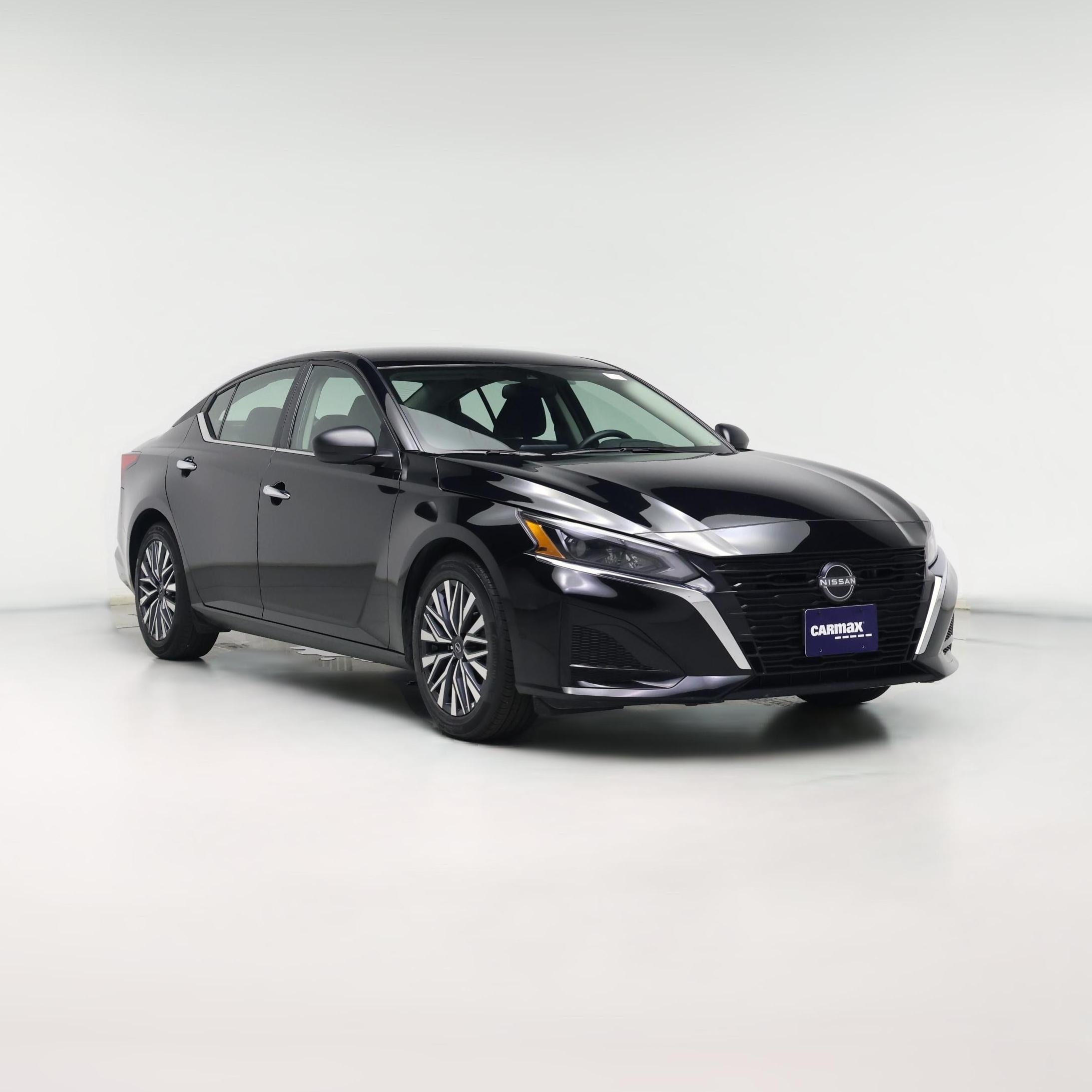 Thumbnail: 2025 Nissan Altima - 1