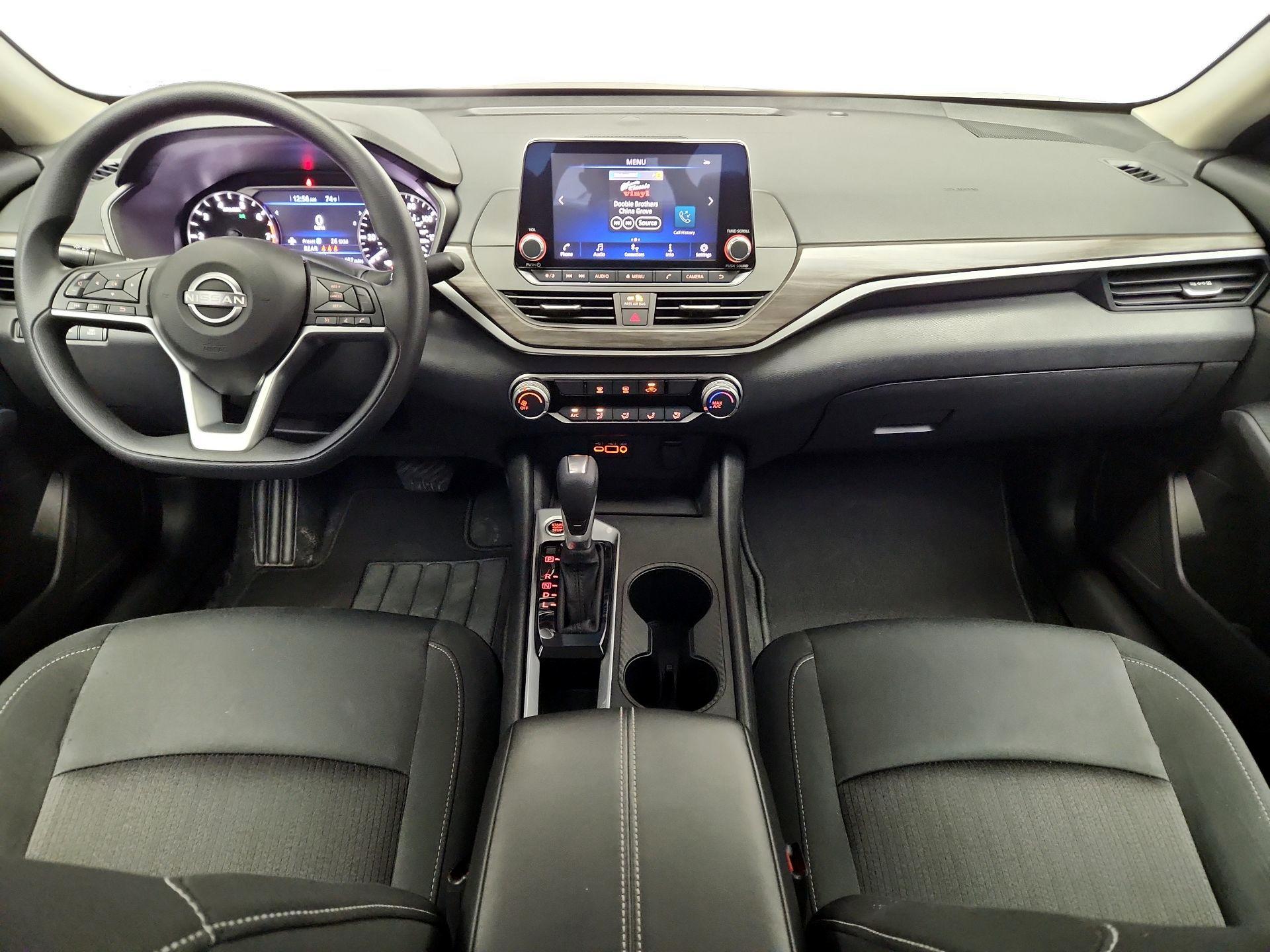 Thumbnail: 2025 Nissan Altima - 9