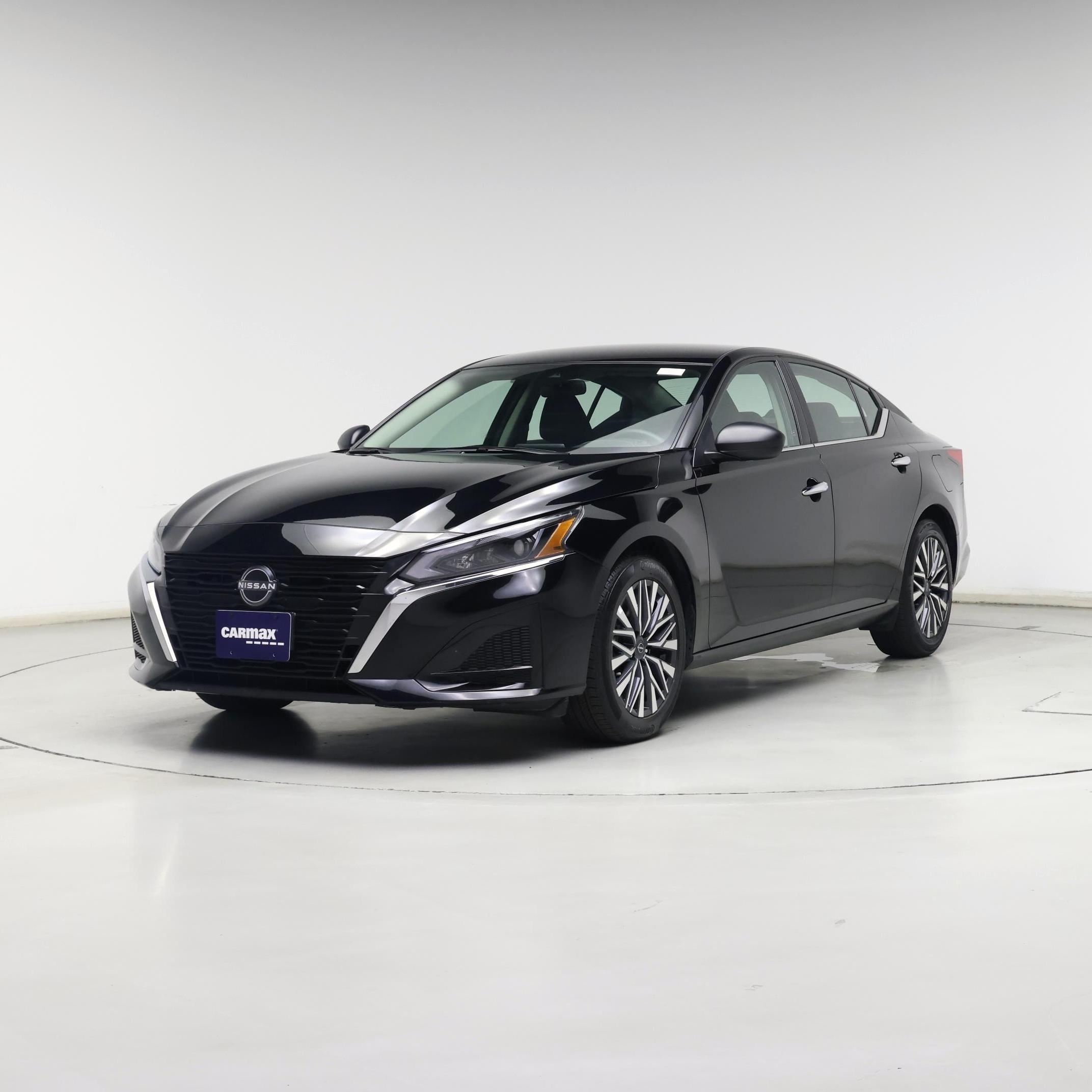 Thumbnail: 2025 Nissan Altima - 4