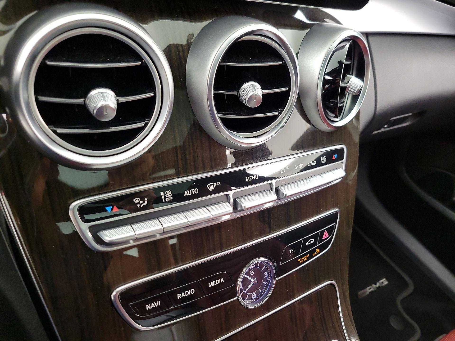 Thumbnail: 2020 Mercedes-Benz C-Class - 16