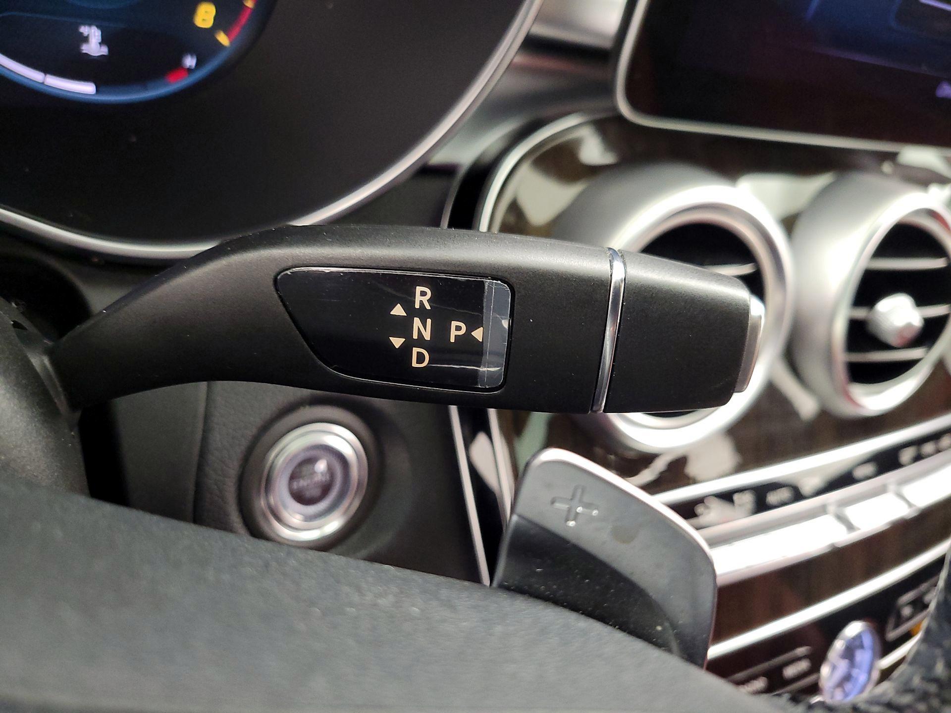 Thumbnail: 2020 Mercedes-Benz C-Class - 17