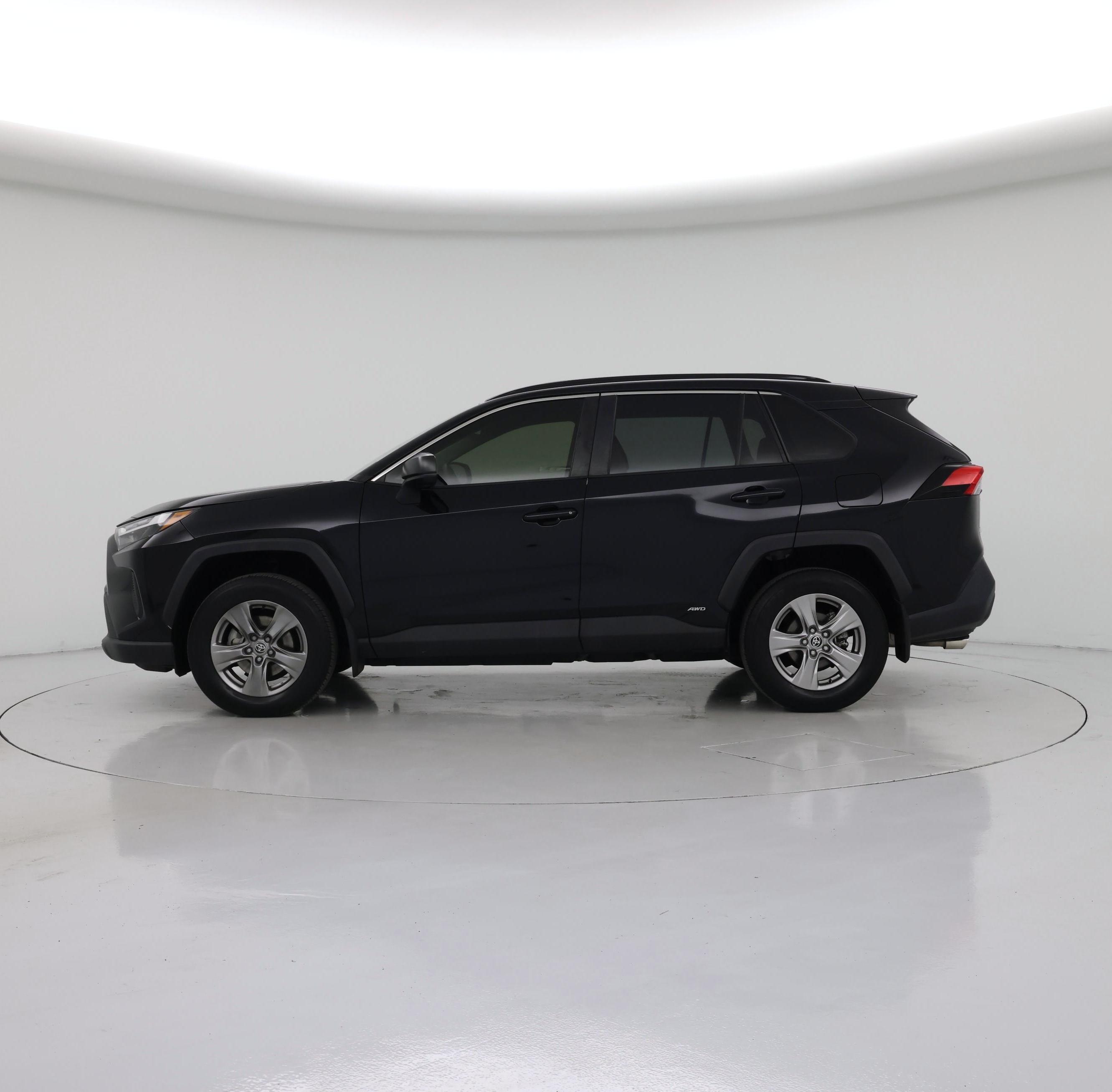 Thumbnail: 2023 Toyota RAV4 - 3