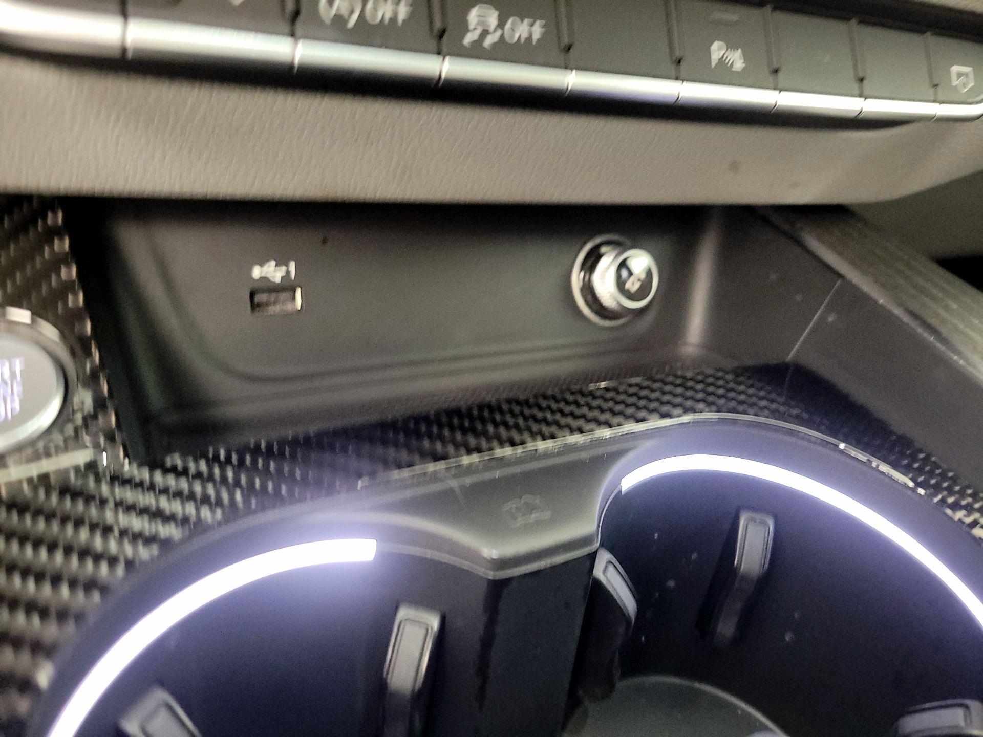 Thumbnail: 2019 Audi A4 - 19