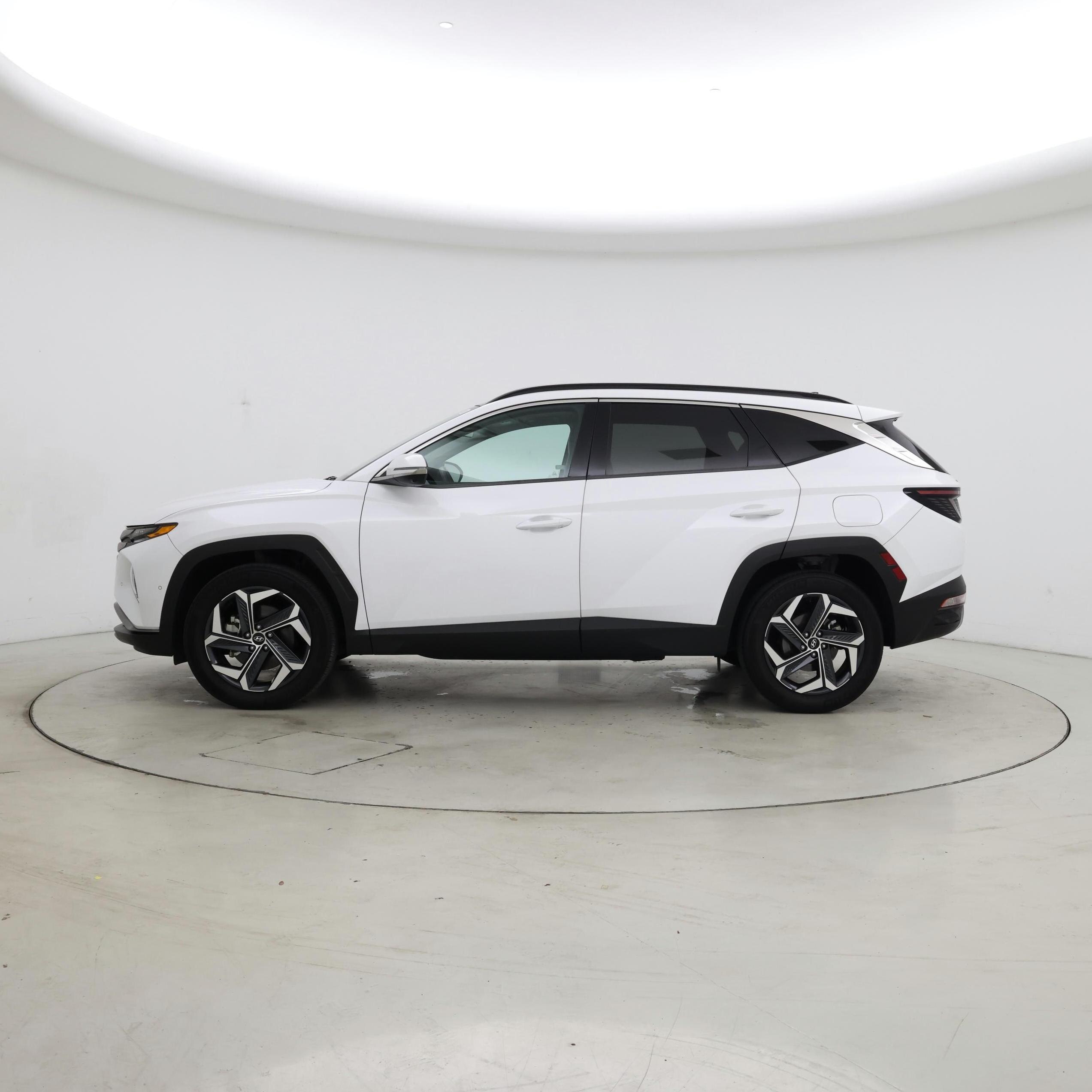 Thumbnail: 2022 Hyundai Tucson - 3