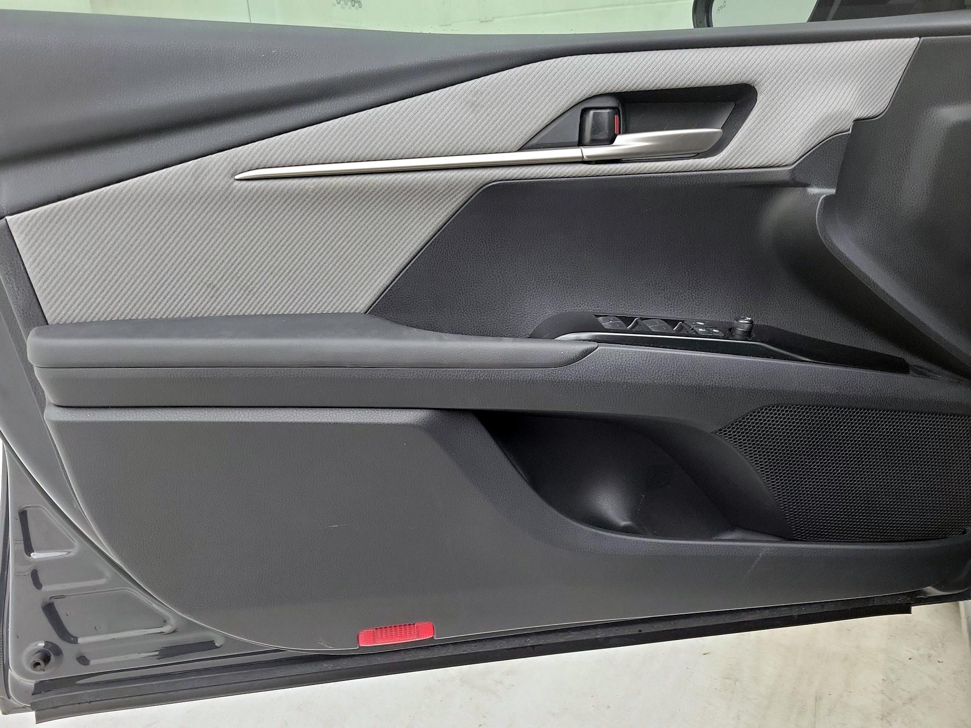 Thumbnail: 2026 Toyota Camry - 12