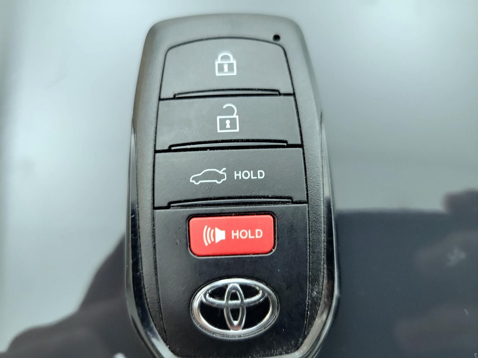 2026 Toyota Camry SE - Photo 24