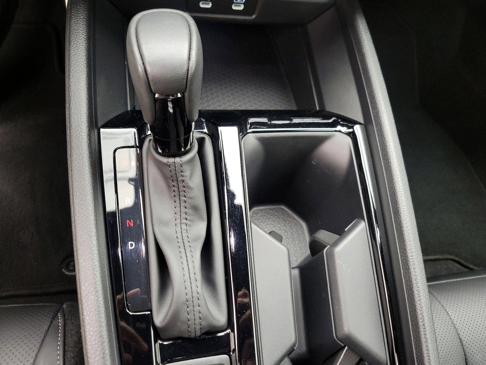 2024 Honda Accord Hybrid Sport-L - Photo 17
