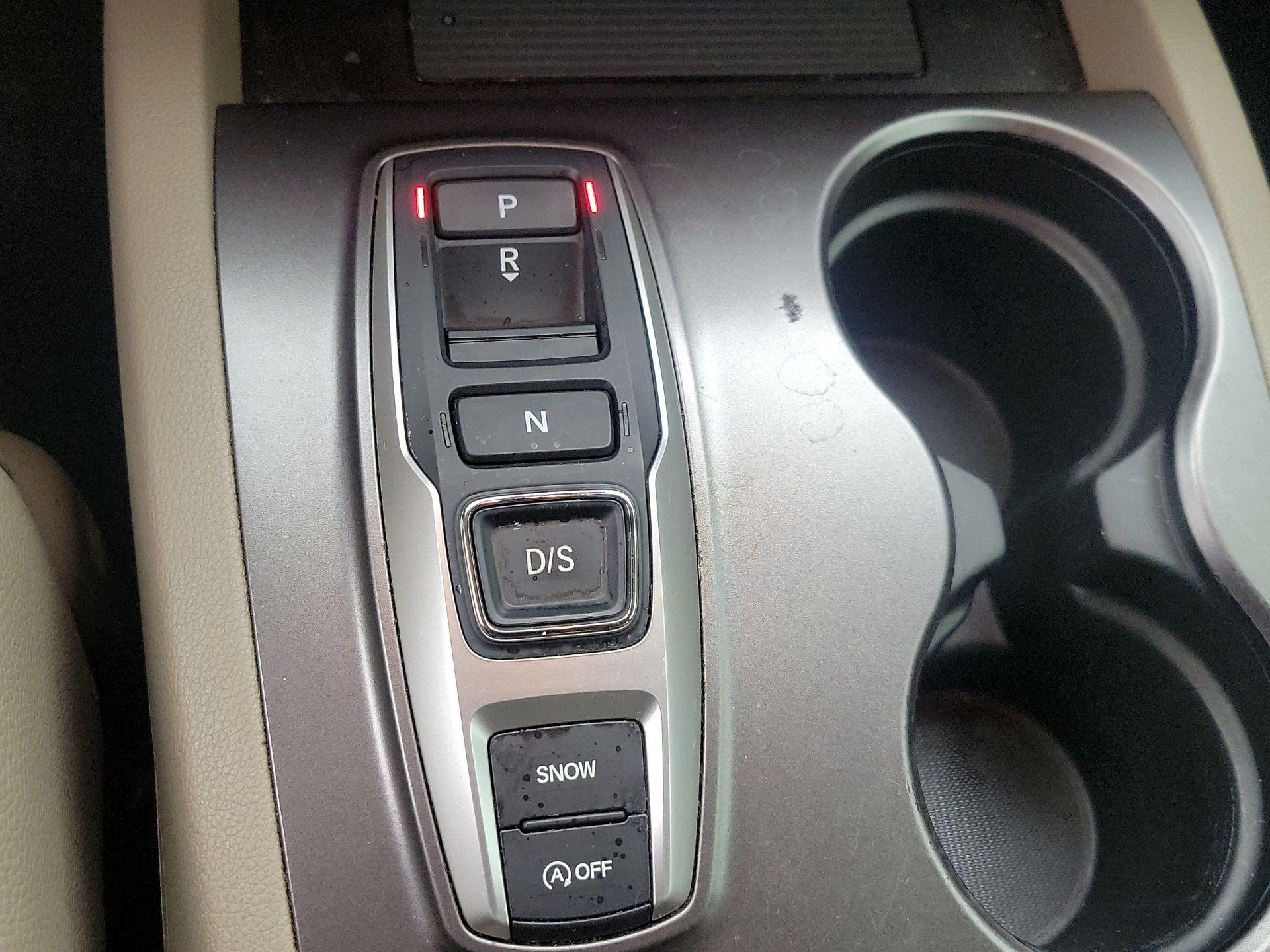 Thumbnail: 2022 Honda Pilot - 17