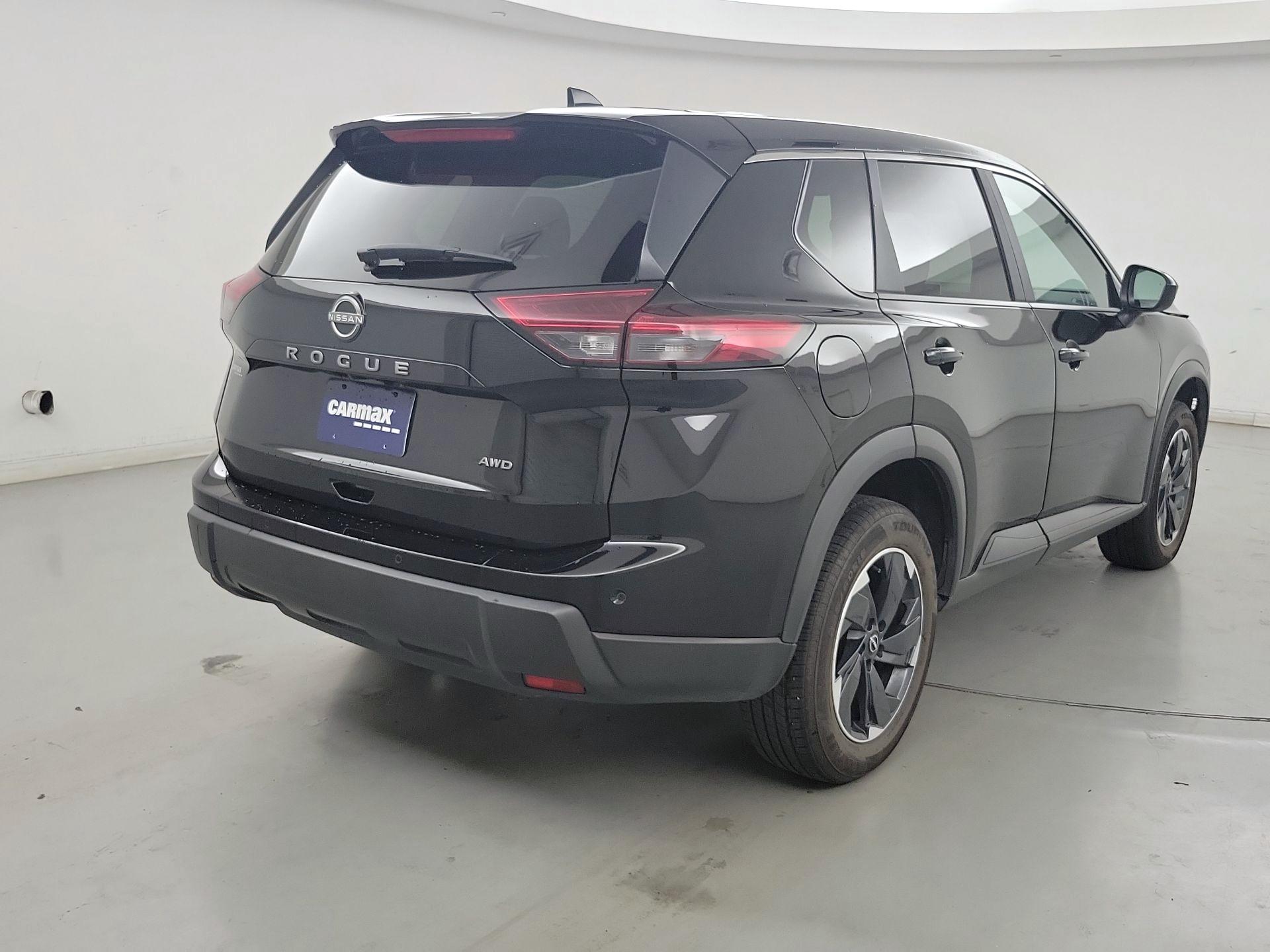Thumbnail: 2025 Nissan Rogue - 5