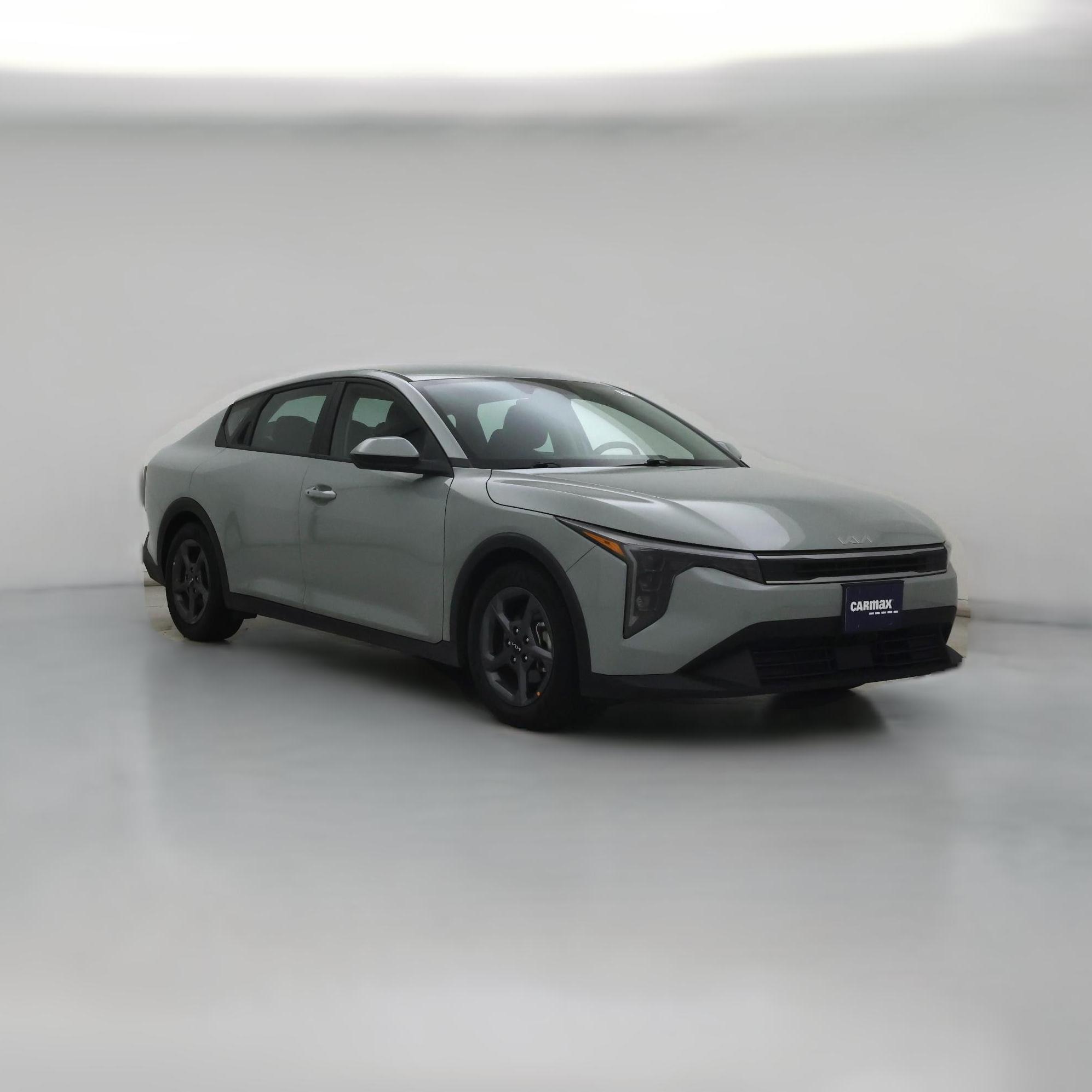 Thumbnail: 2025 Kia K4 - 1