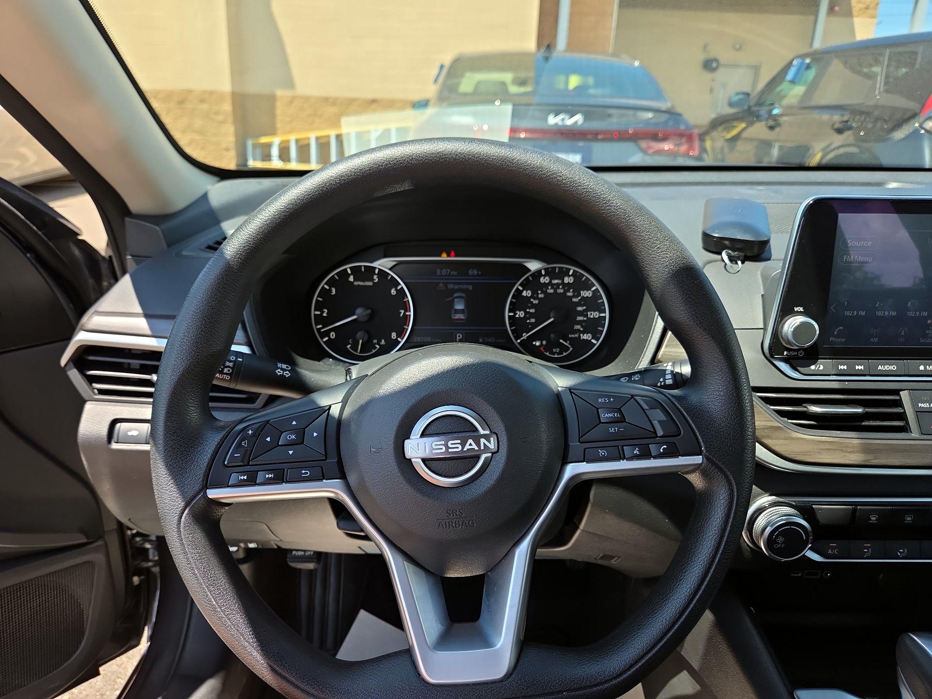 Thumbnail: 2025 Nissan Altima - 10
