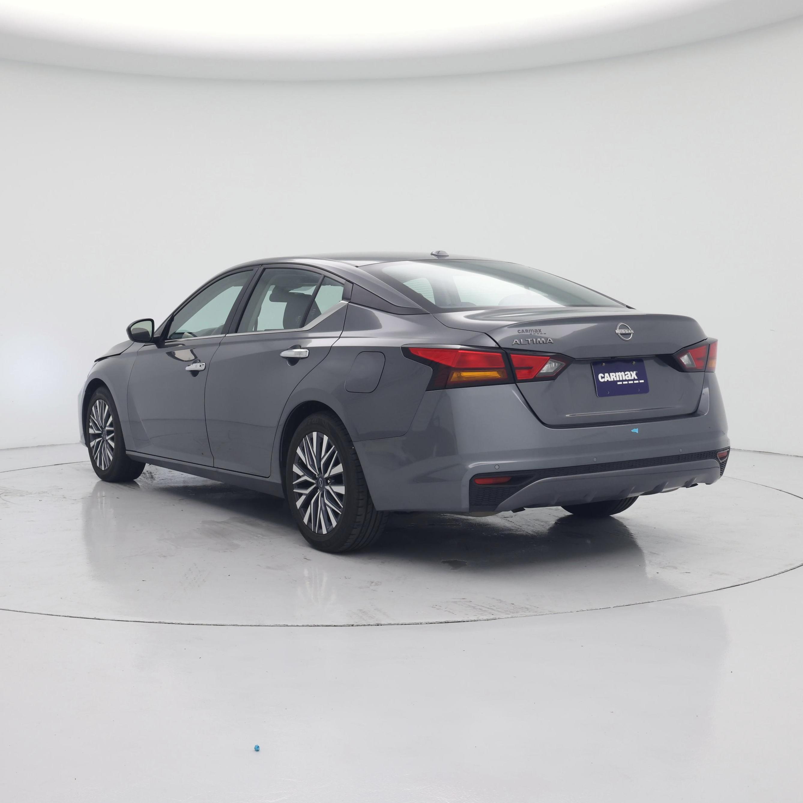 Thumbnail: 2025 Nissan Altima - 2