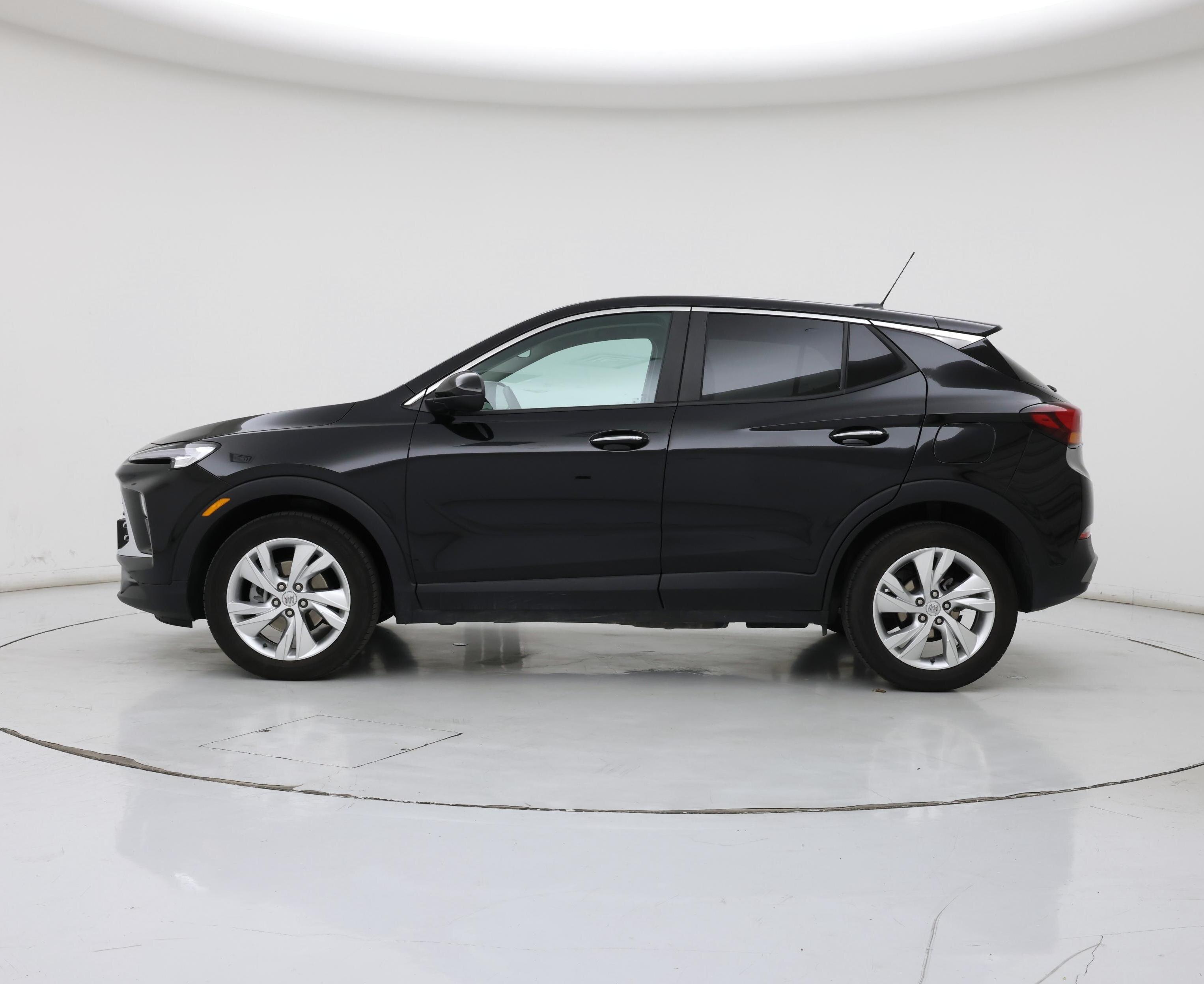 Thumbnail: 2025 Buick Encore GX - 3