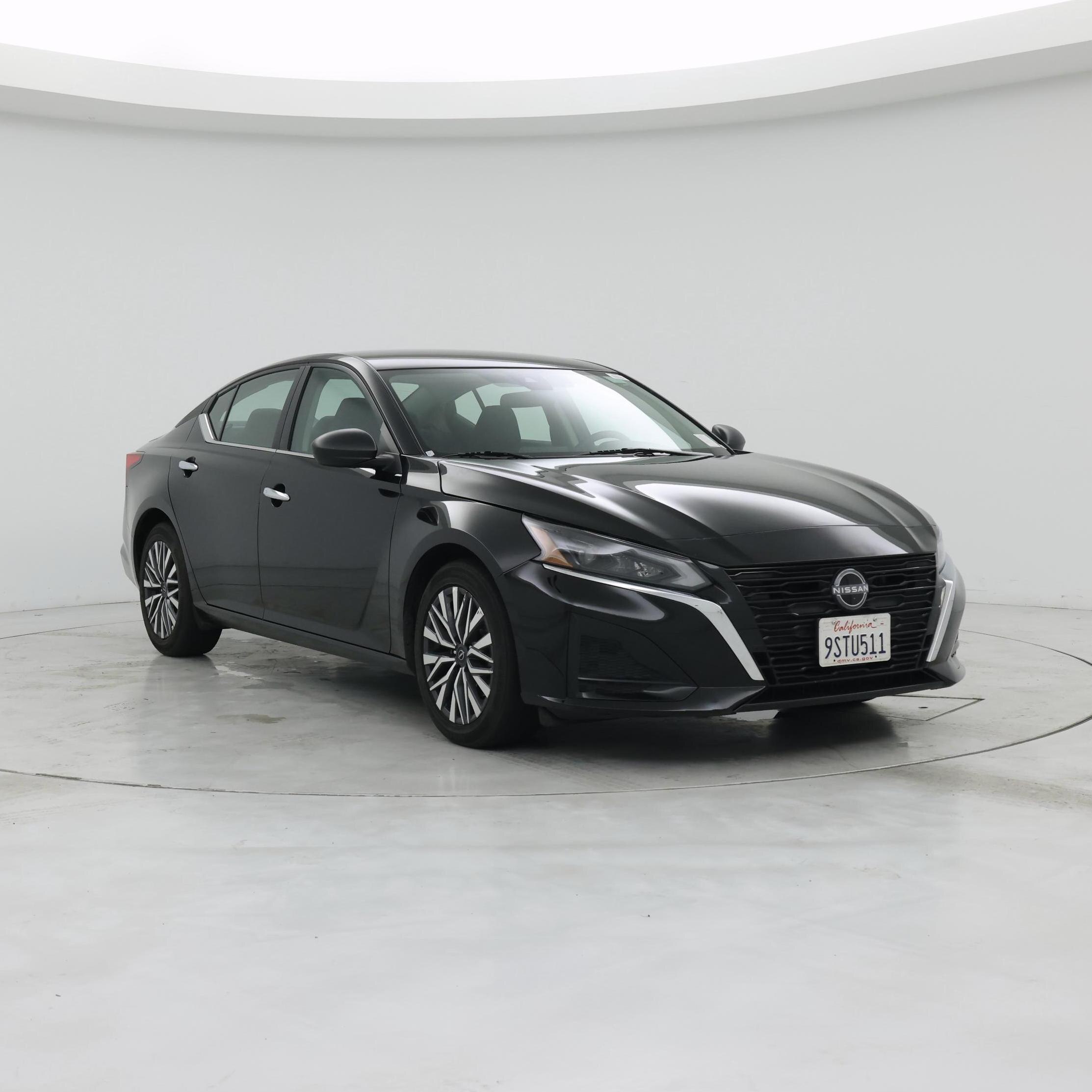Black 2025 Nissan Altima Sedan Front-Wheel Drive Automatic