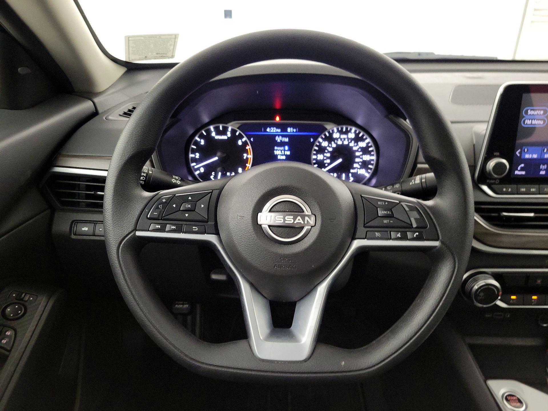 Thumbnail: 2025 Nissan Altima - 10