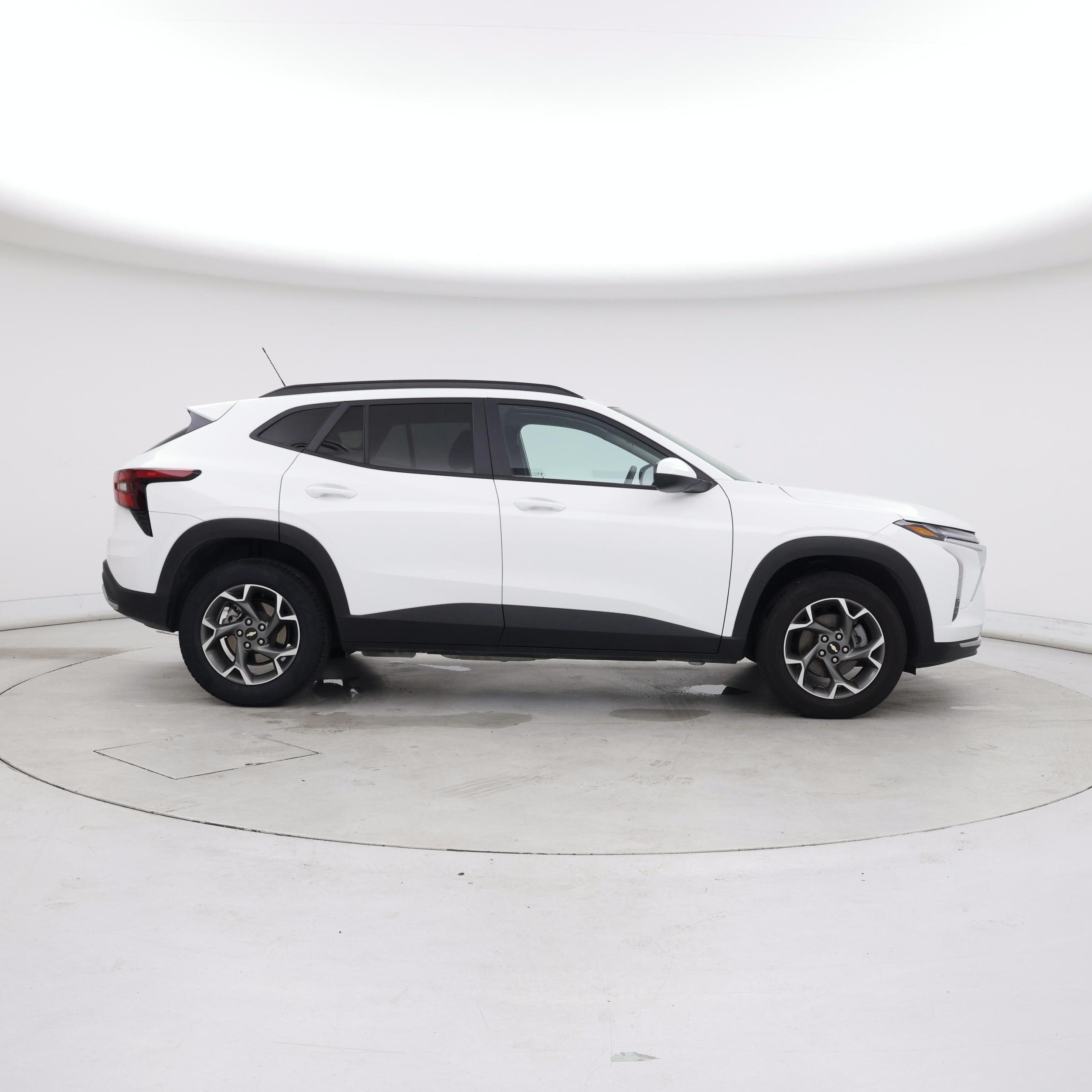 Thumbnail: 2025 Chevrolet Trax - 7