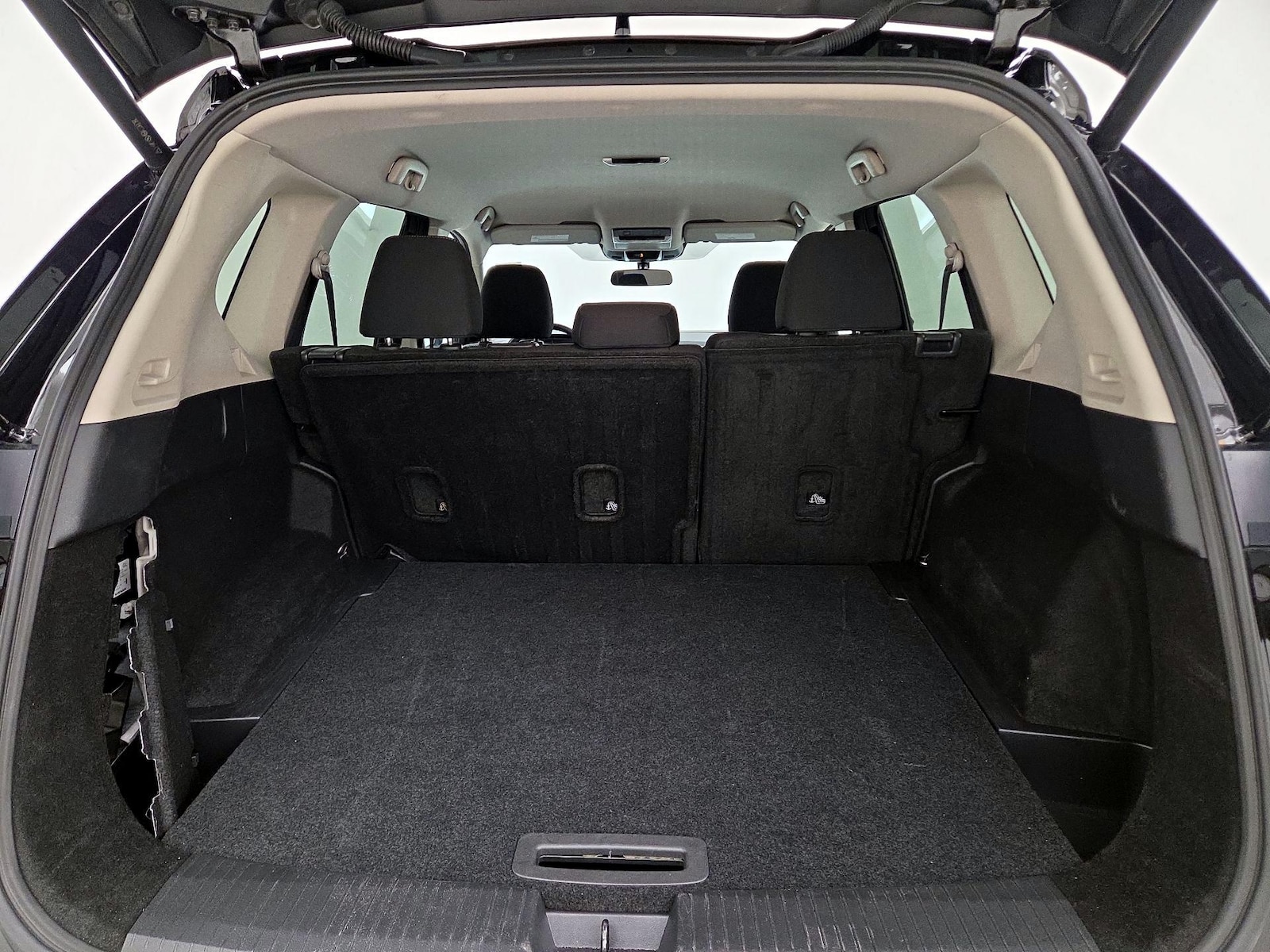2025 Nissan Rogue SV - Photo 21