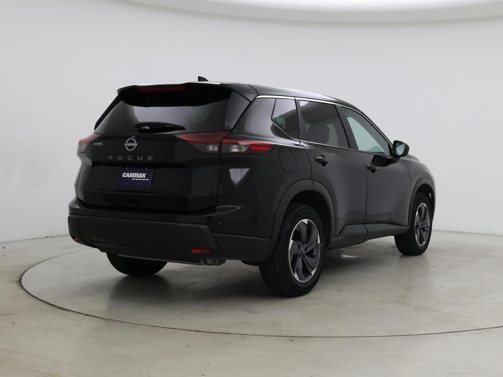 2025 Nissan Rogue SV - Photo 9