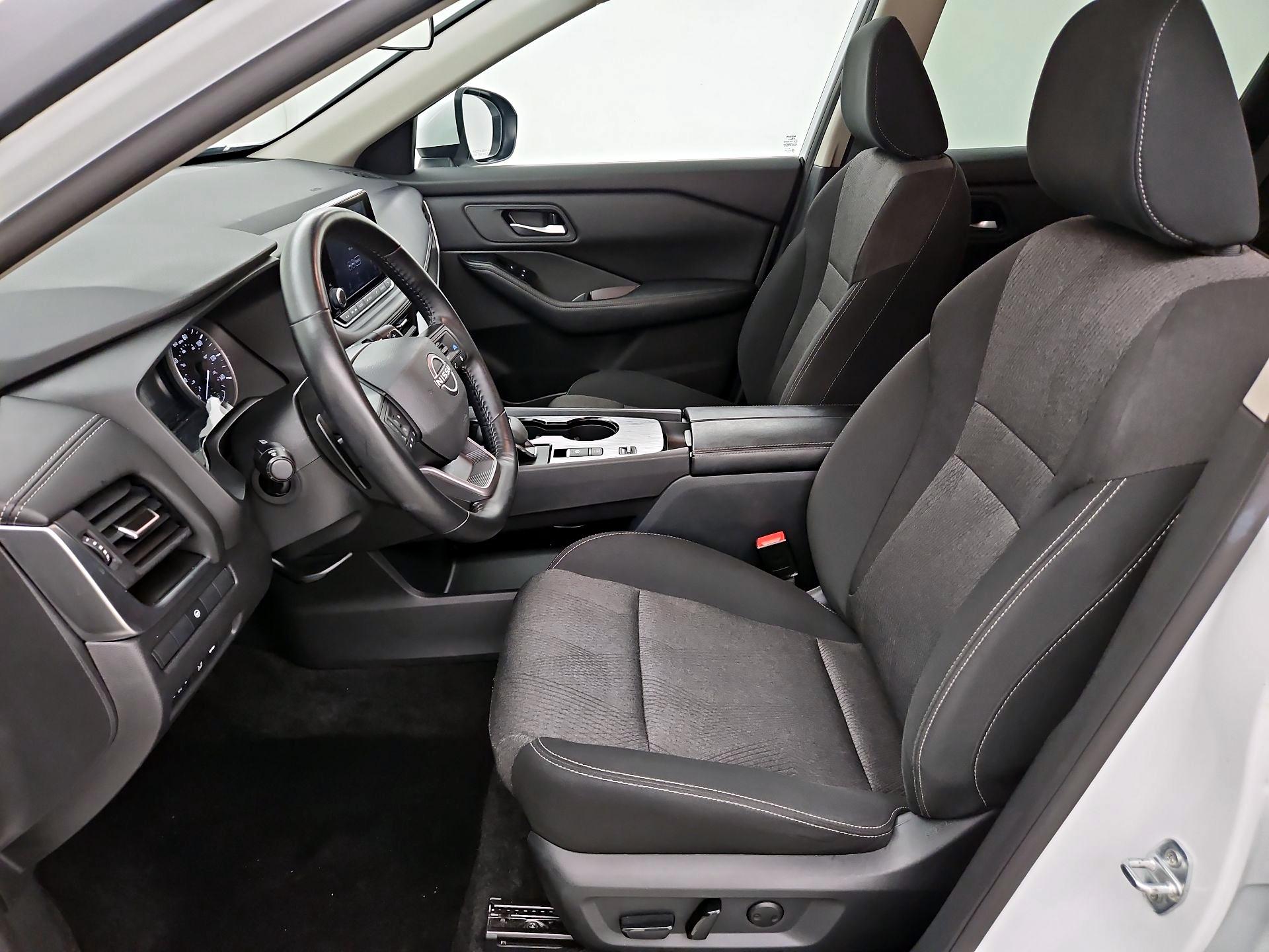 Thumbnail: 2025 Nissan Rogue - 11