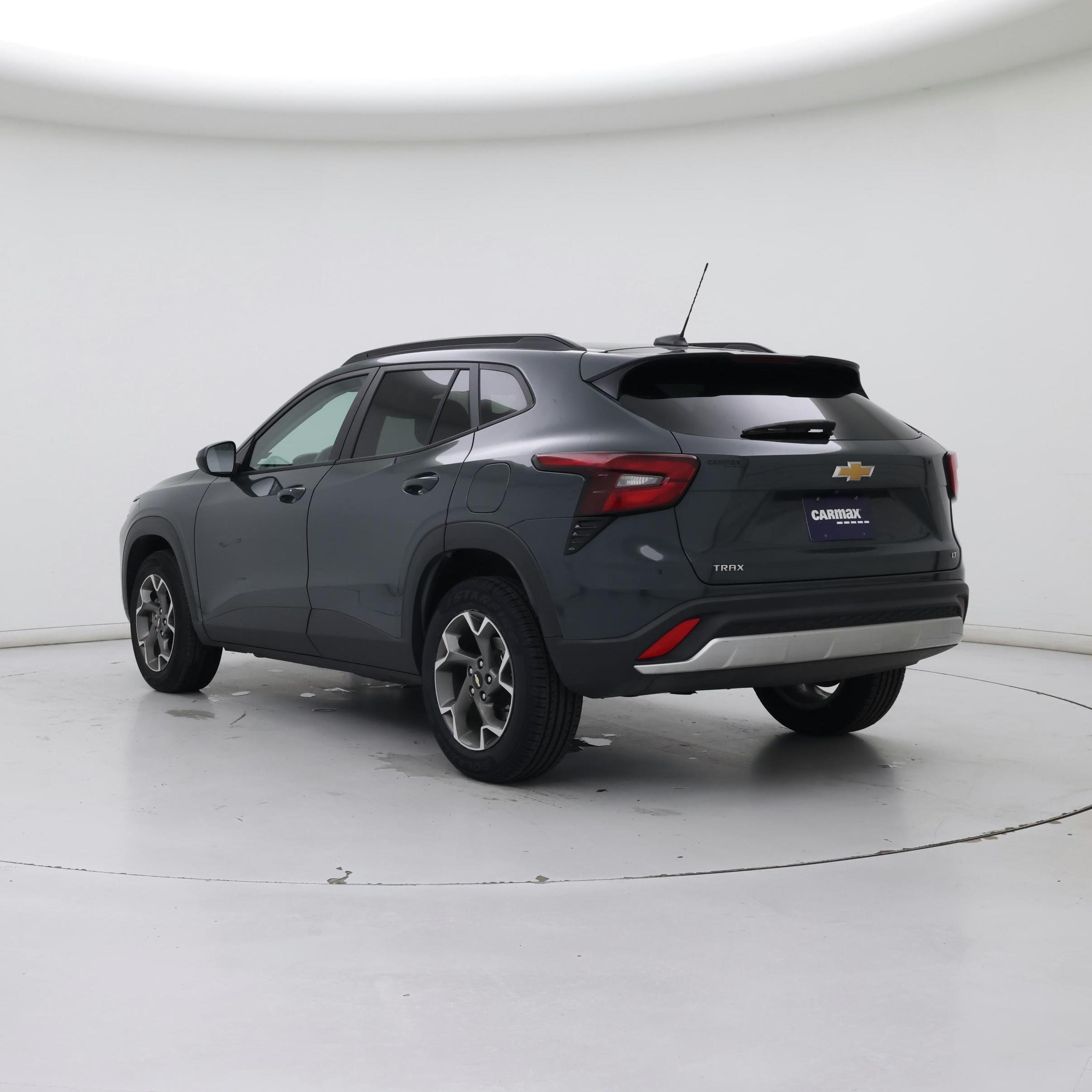 Thumbnail: 2025 Chevrolet Trax - 2