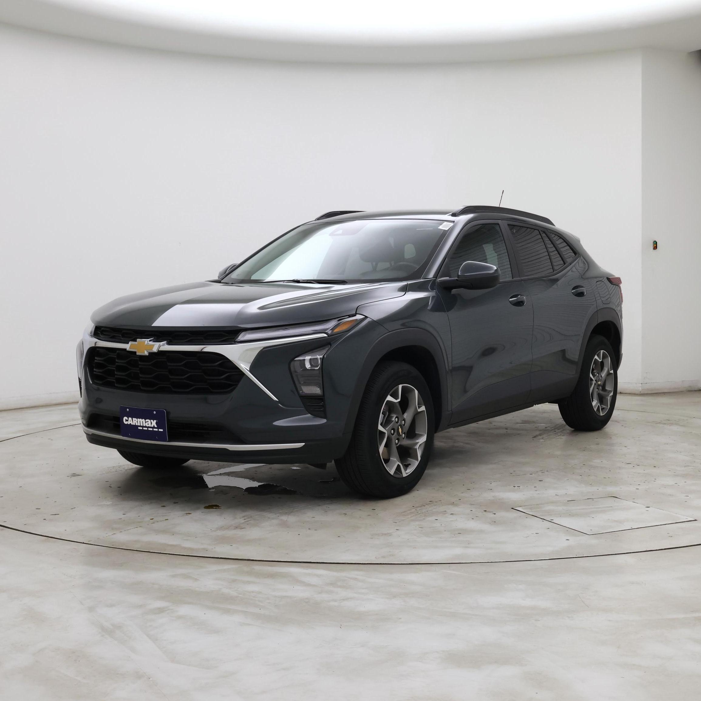 Thumbnail: 2025 Chevrolet Trax - 4