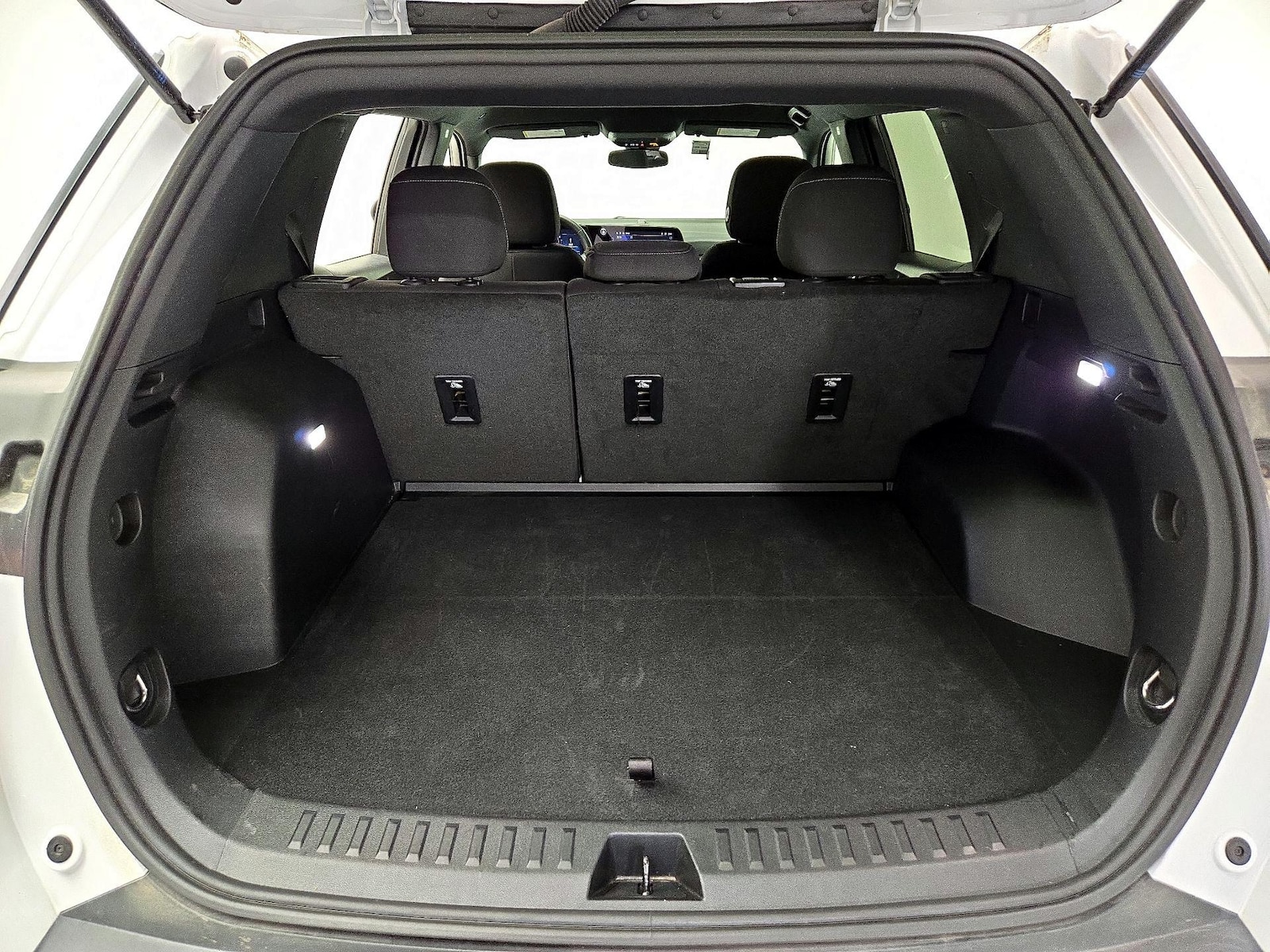 2025 Chevrolet Equinox LT - Photo 22