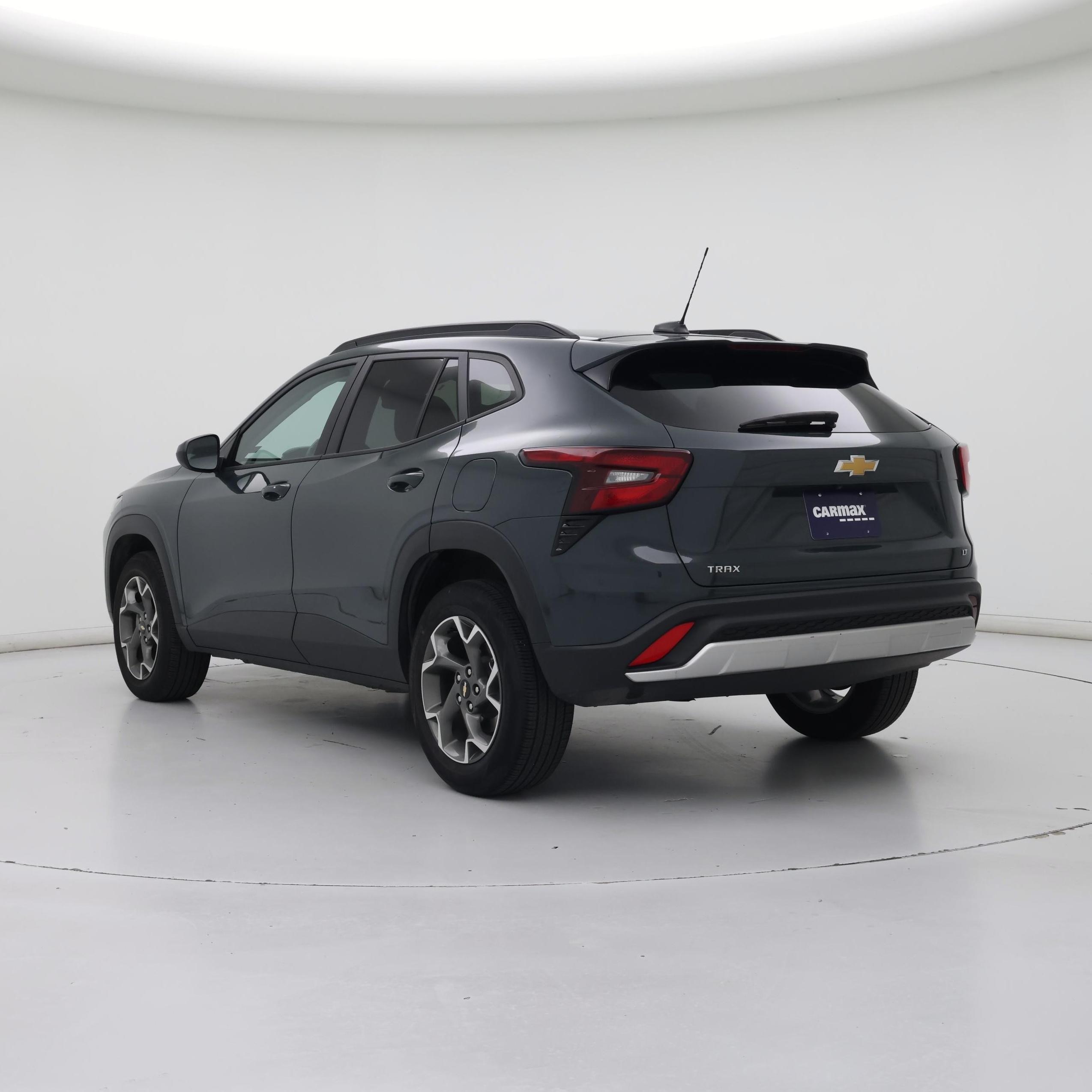 Thumbnail: 2025 Chevrolet Trax - 2