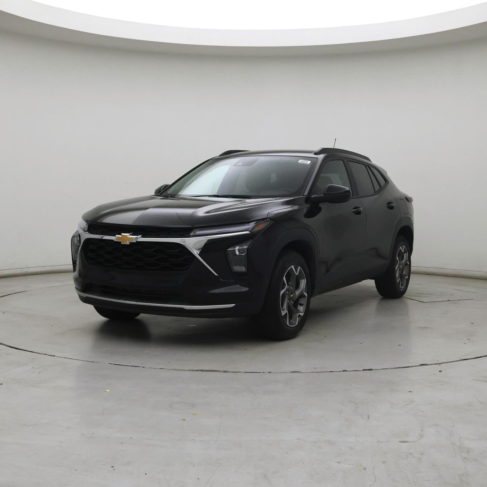 Thumbnail: 2025 Chevrolet Trax - 4