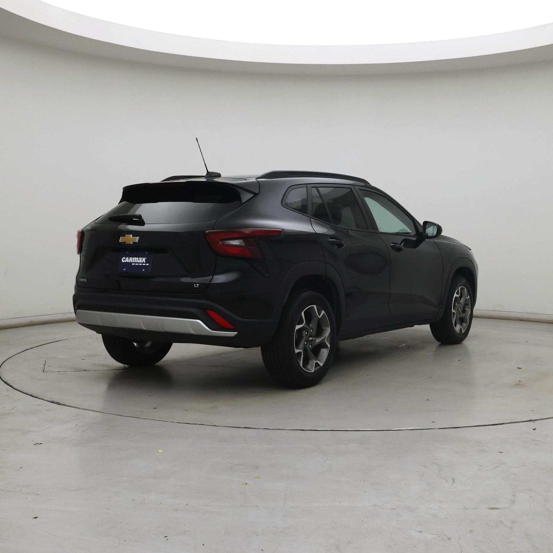 Thumbnail: 2025 Chevrolet Trax - 8