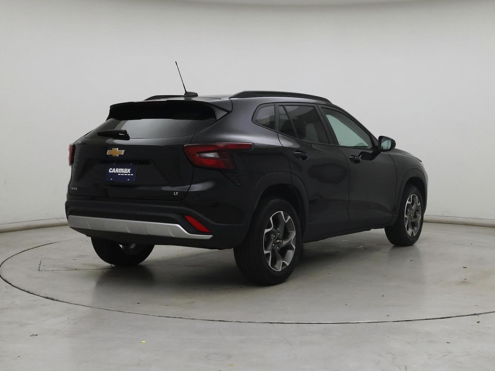 2025 Chevrolet Trax LT - Photo 9