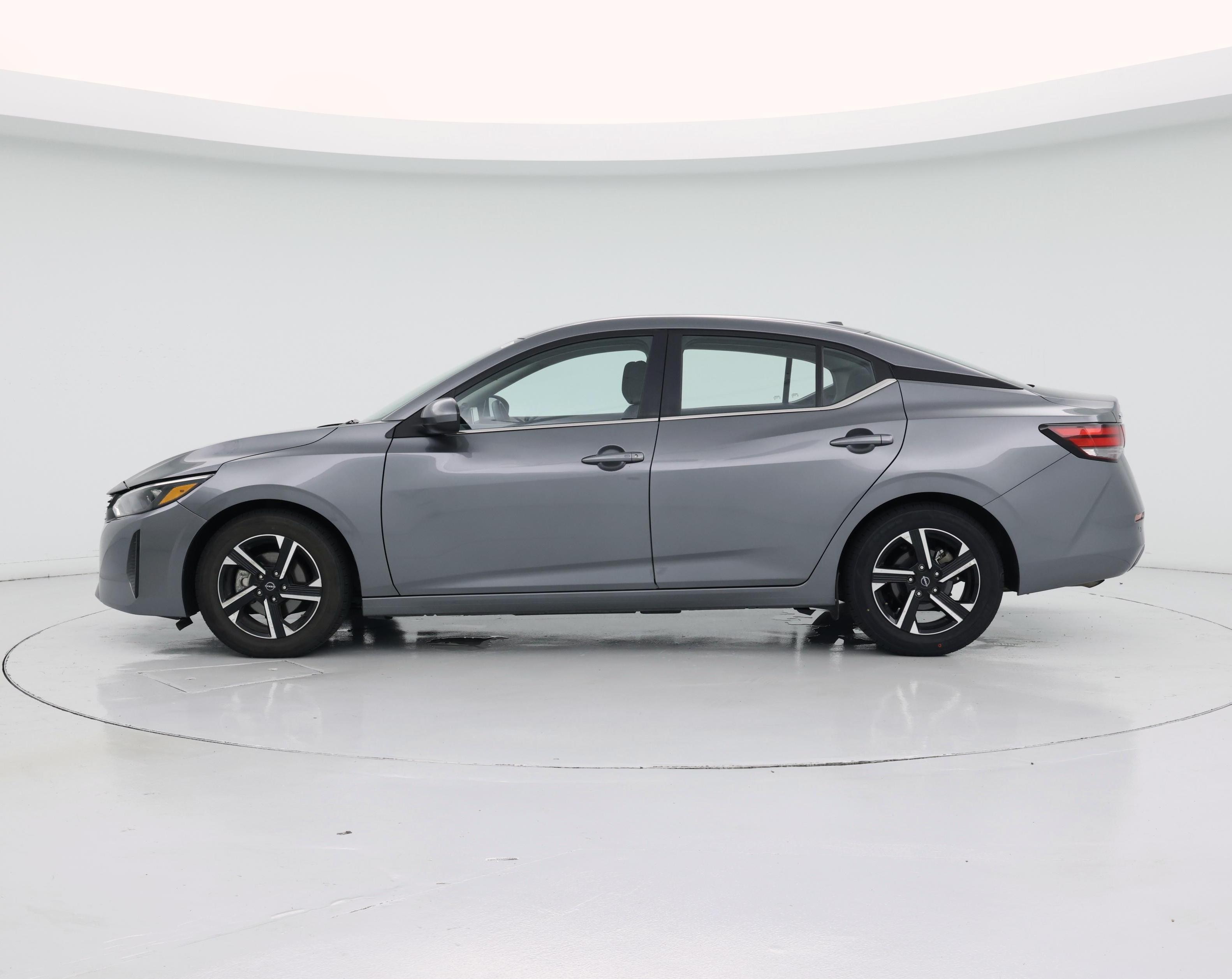 Thumbnail: 2025 Nissan Sentra - 3