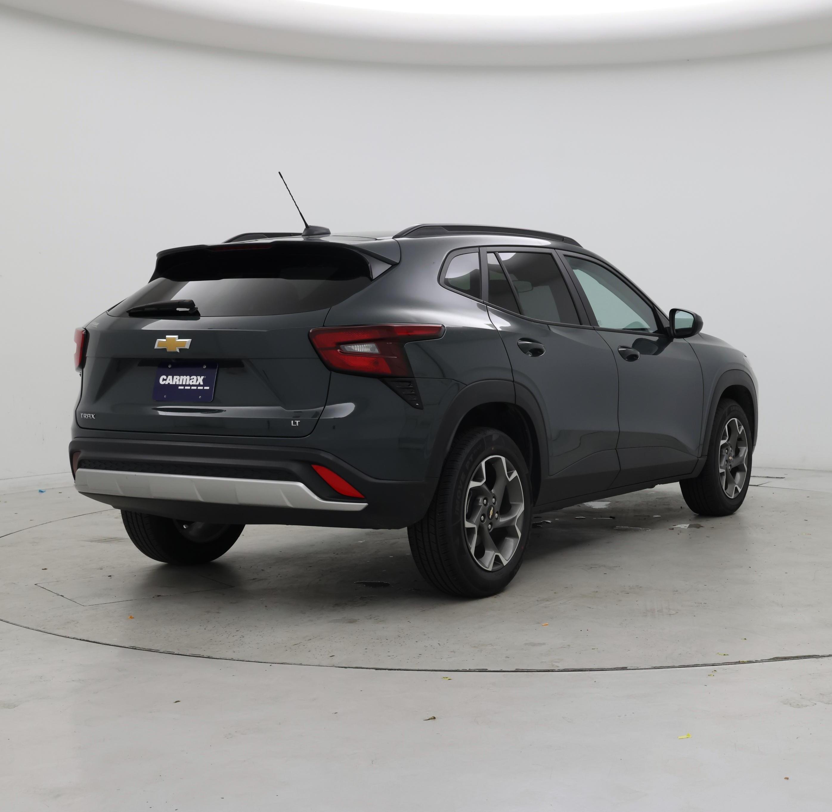 Thumbnail: 2025 Chevrolet Trax - 8