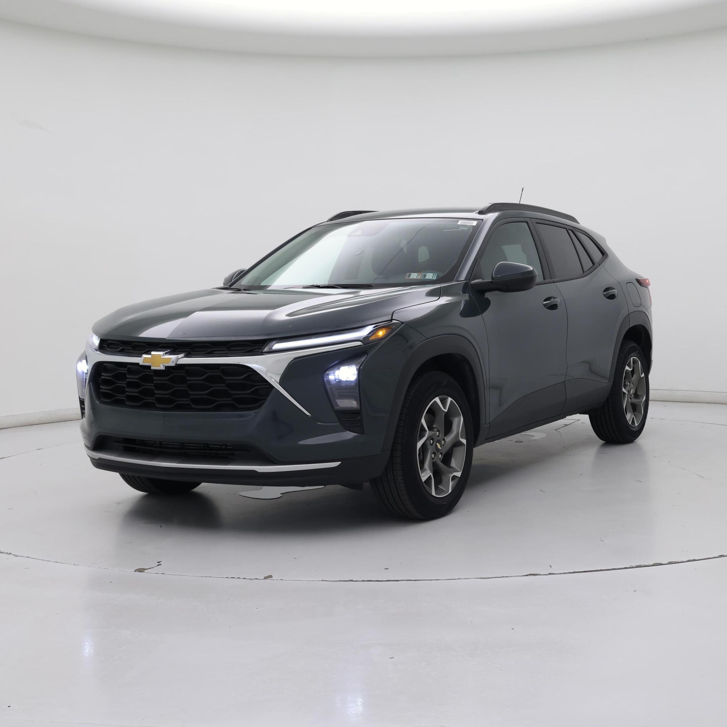 Thumbnail: 2025 Chevrolet Trax - 4
